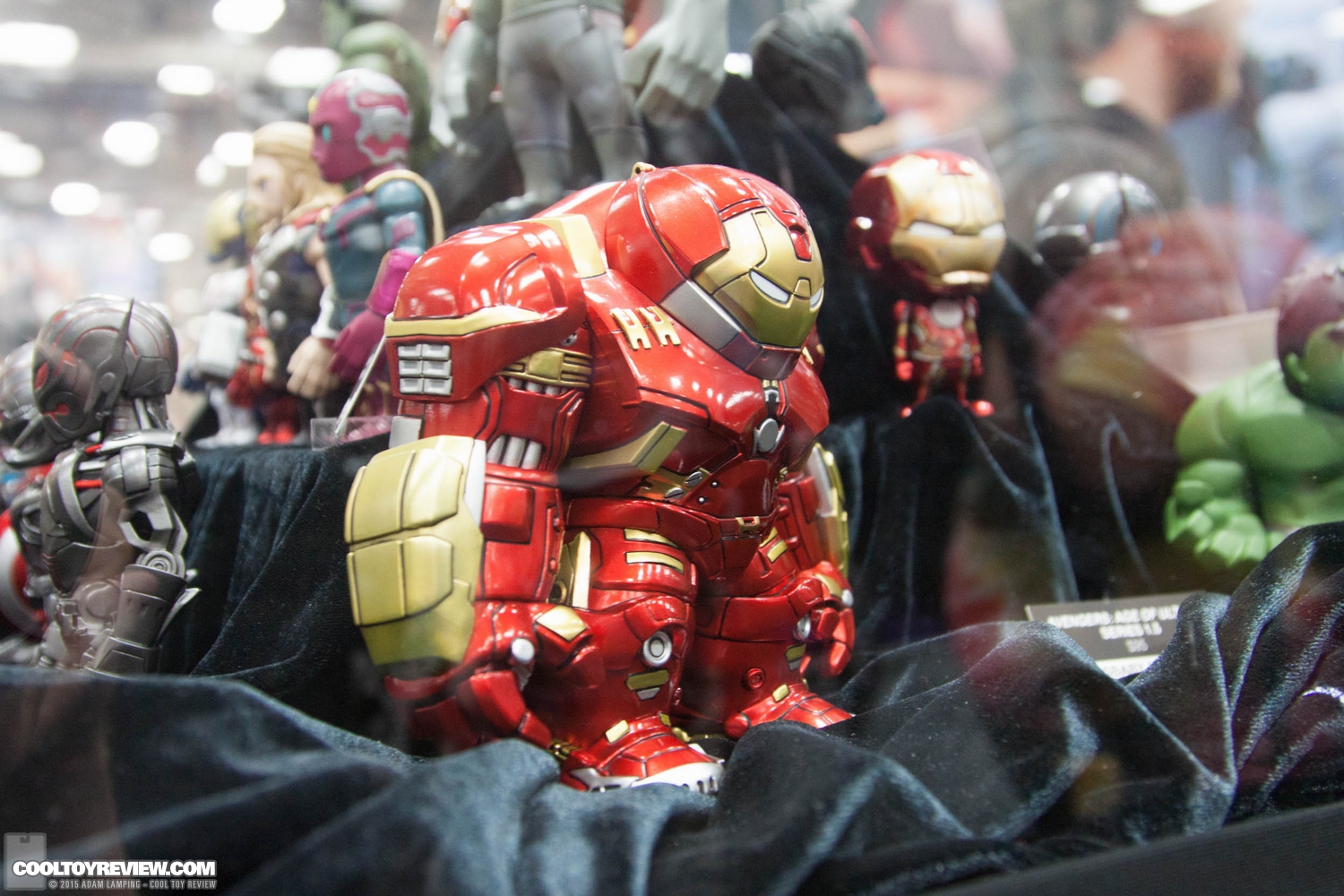 san-diego-comic-con-2015-hot-toys-045.jpg