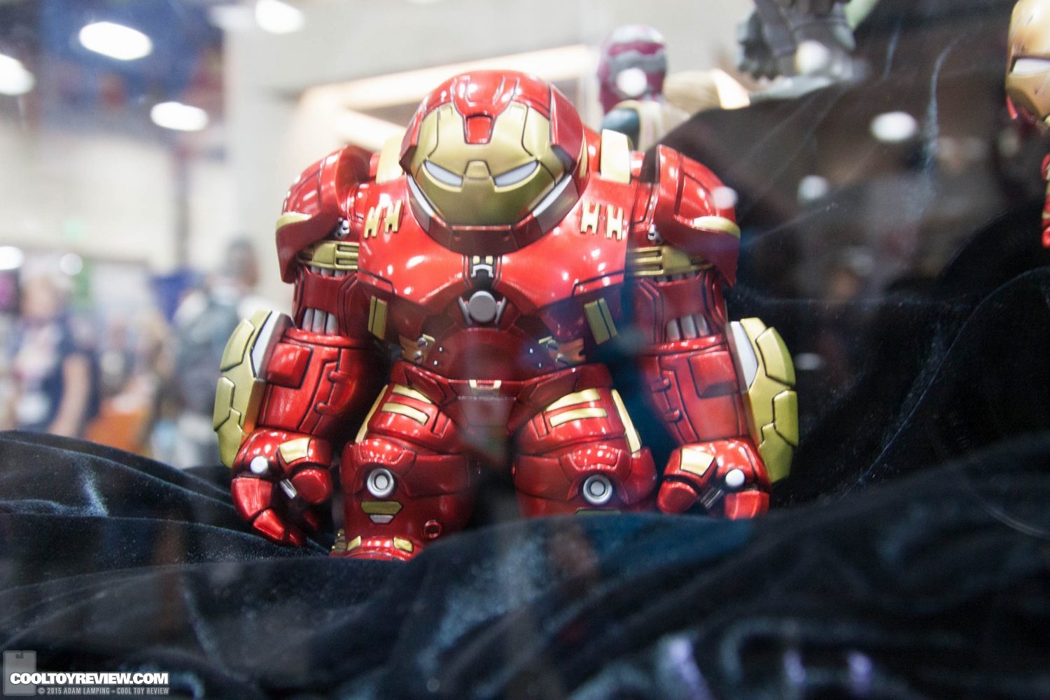 san-diego-comic-con-2015-hot-toys-047.jpg