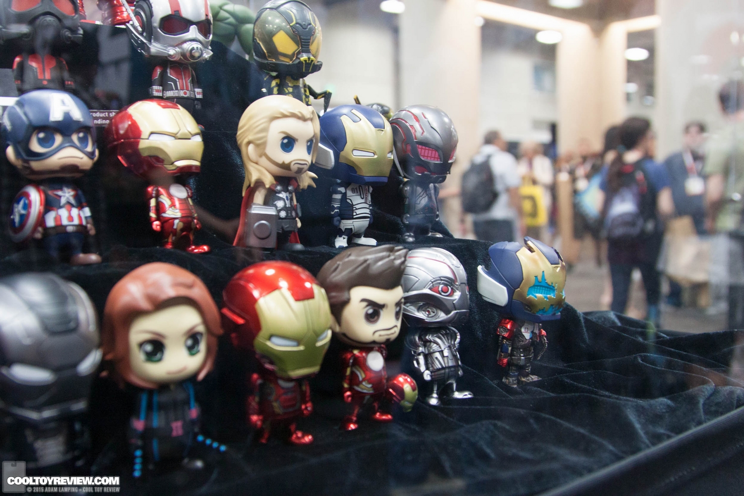 san-diego-comic-con-2015-hot-toys-050.jpg