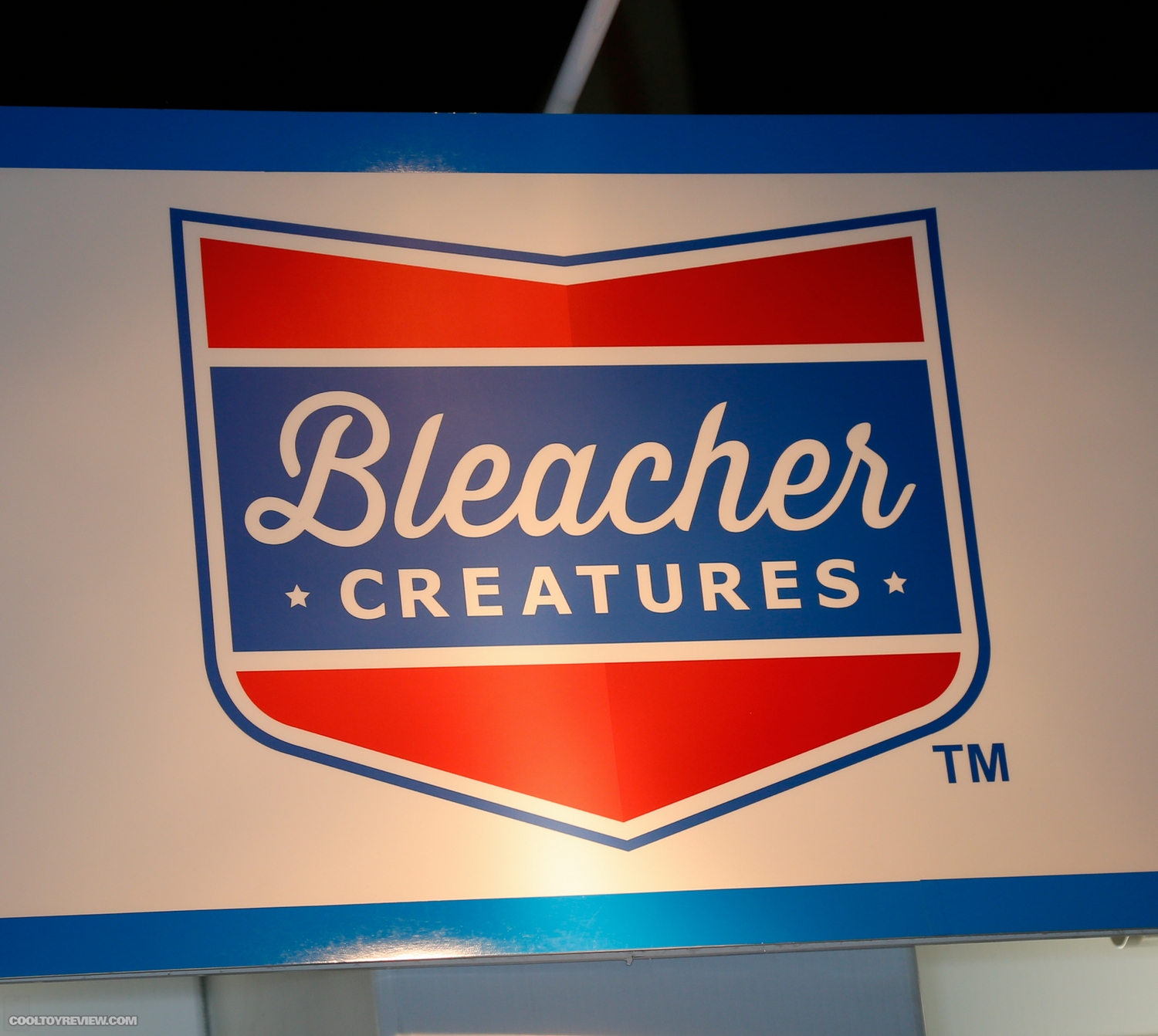 2015-International-Toy-Fair-Bleachers-Creatures-001.jpg