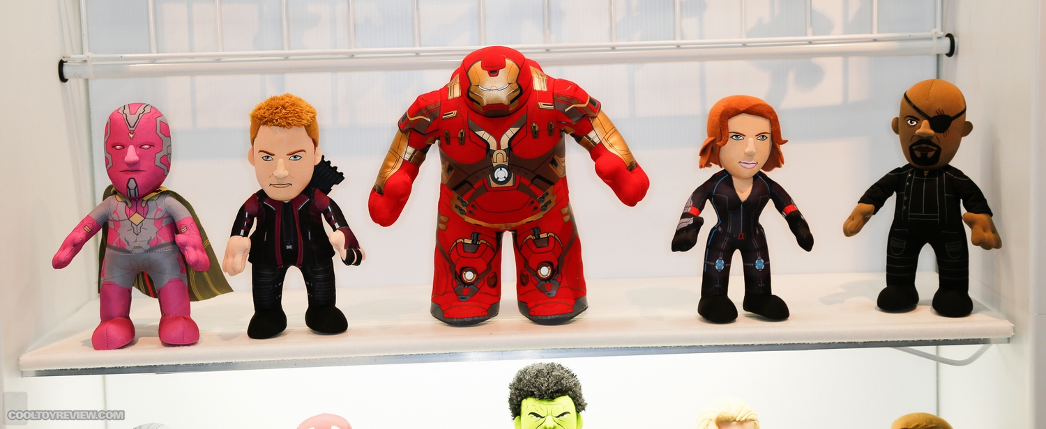 2015-International-Toy-Fair-Bleachers-Creatures-003.jpg