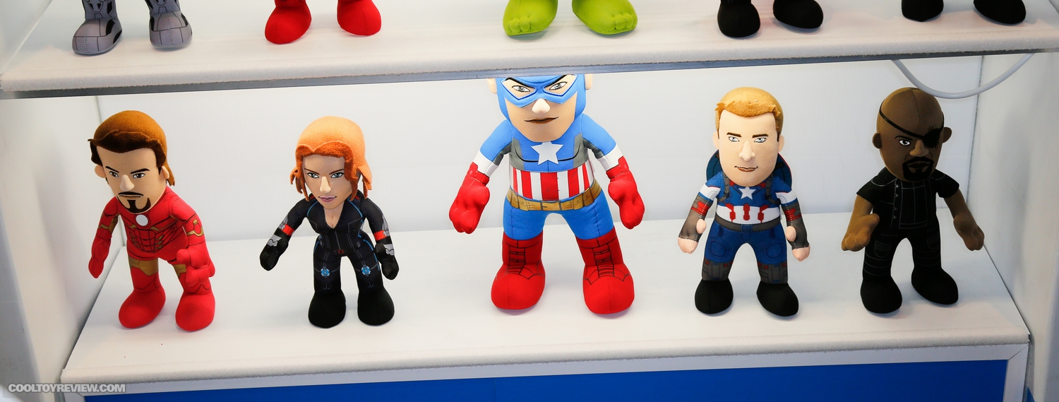 2015-International-Toy-Fair-Bleachers-Creatures-005.jpg