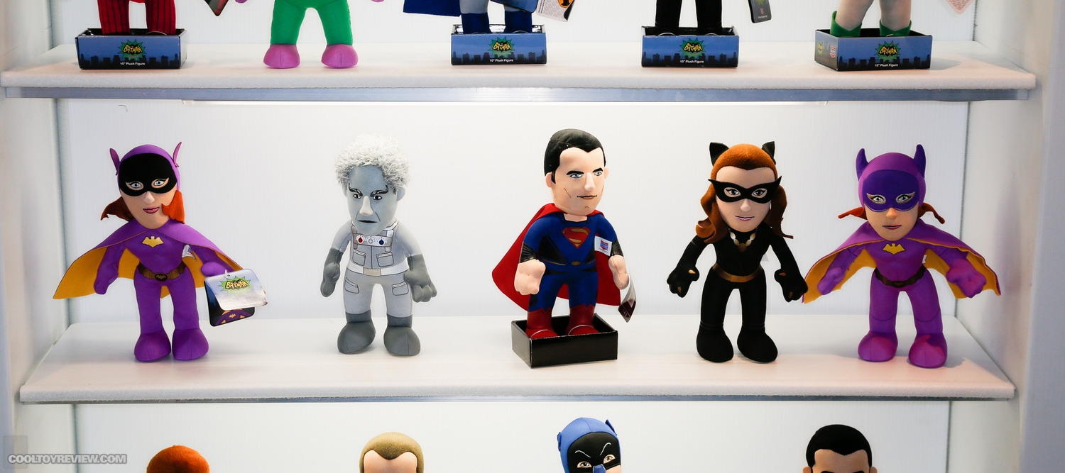 2015-International-Toy-Fair-Bleachers-Creatures-008.jpg
