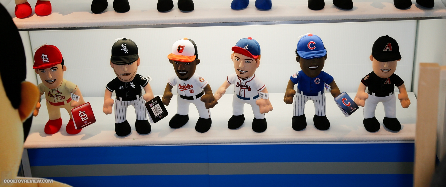 2015-International-Toy-Fair-Bleachers-Creatures-027.jpg