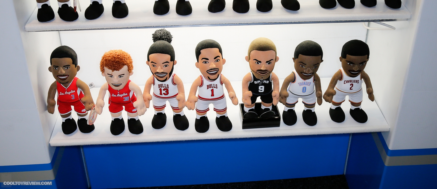 2015-International-Toy-Fair-Bleachers-Creatures-042.jpg