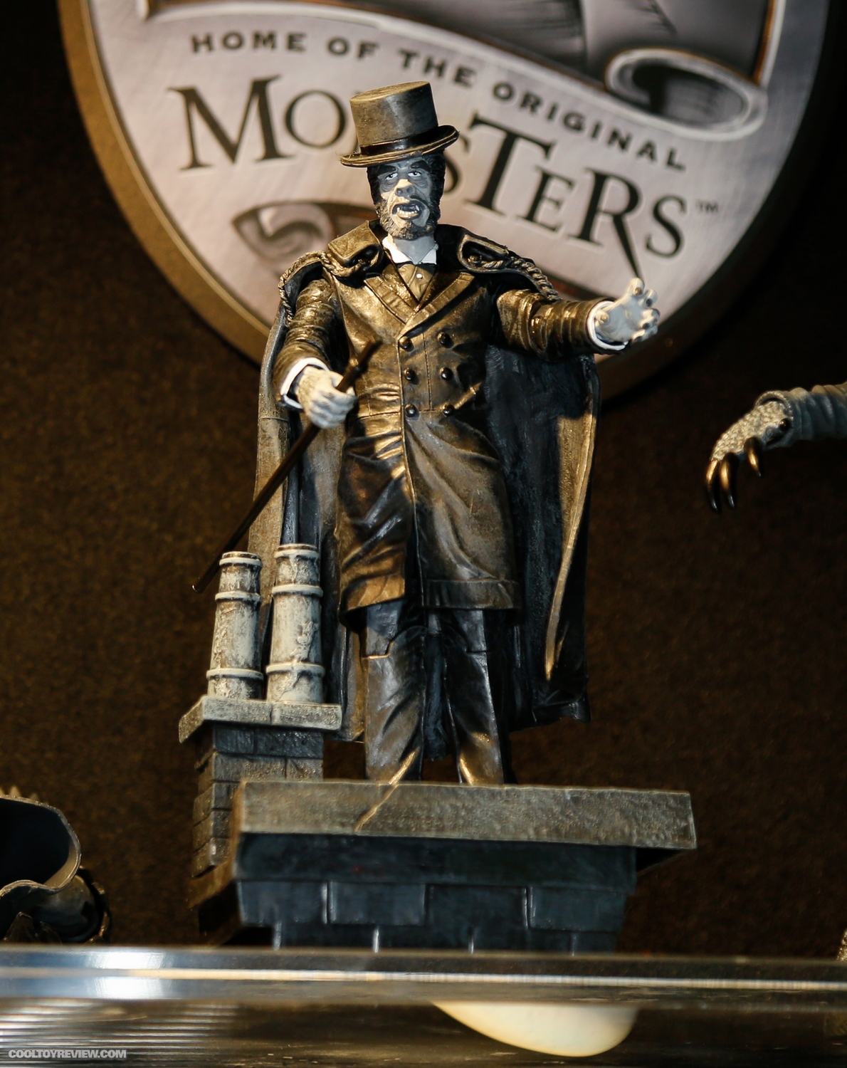 2015-International-Toy-Fair-Diamond-Select-Toys-002.jpg