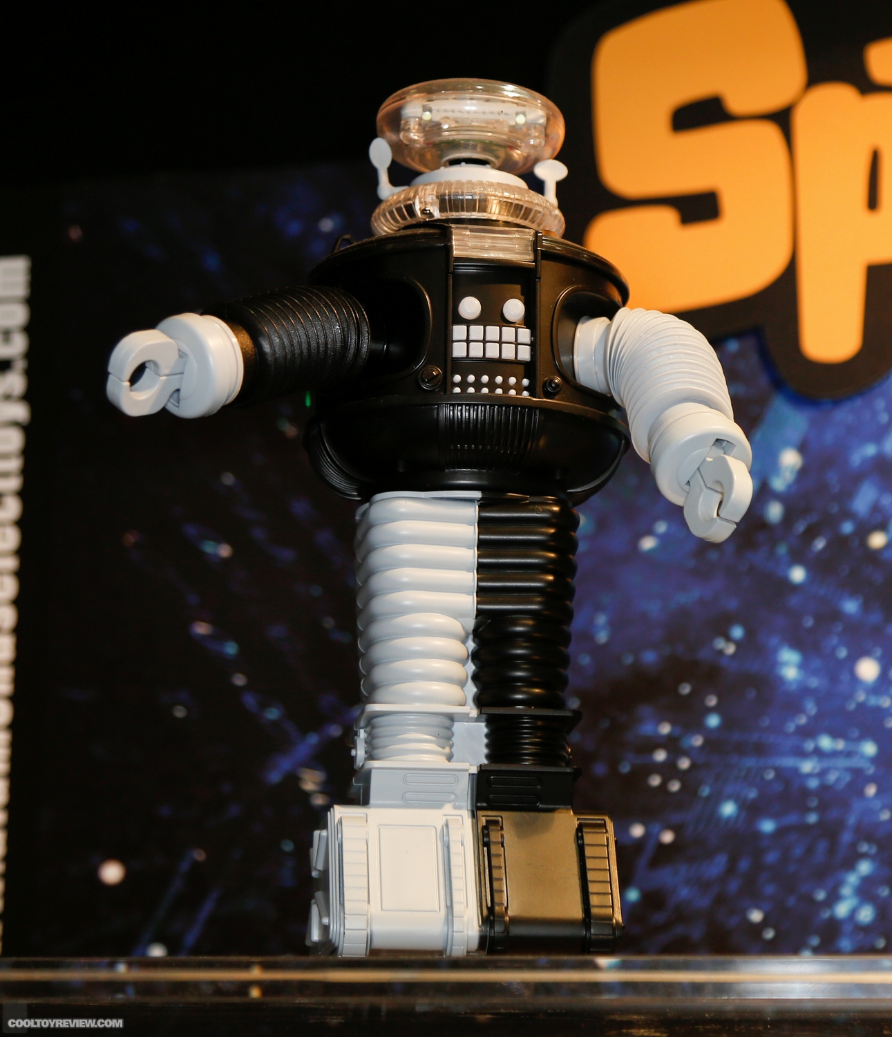 2015-International-Toy-Fair-Diamond-Select-Toys-036.jpg