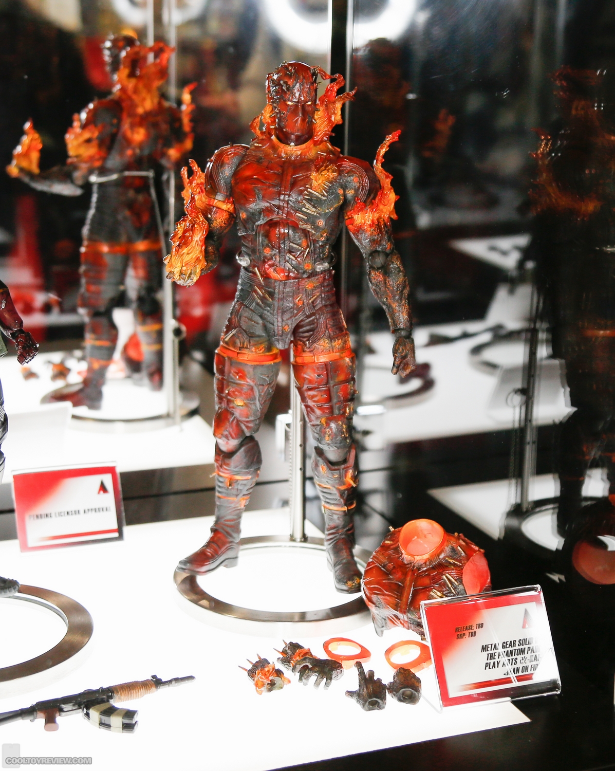 2015-International-Toy-Fair-Square-Enix-002.jpg