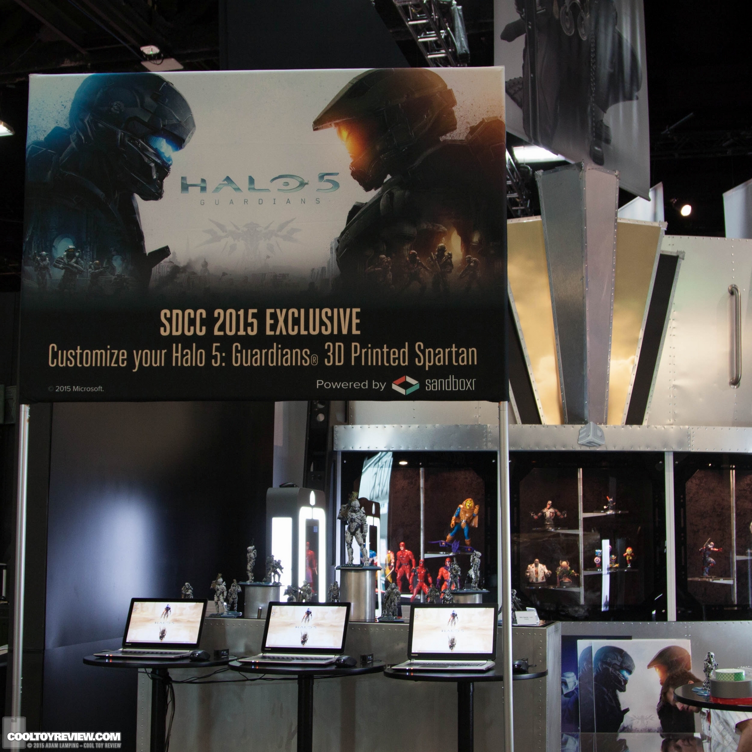 san-diego-comic-con-2015-gentle-giant-057.jpg