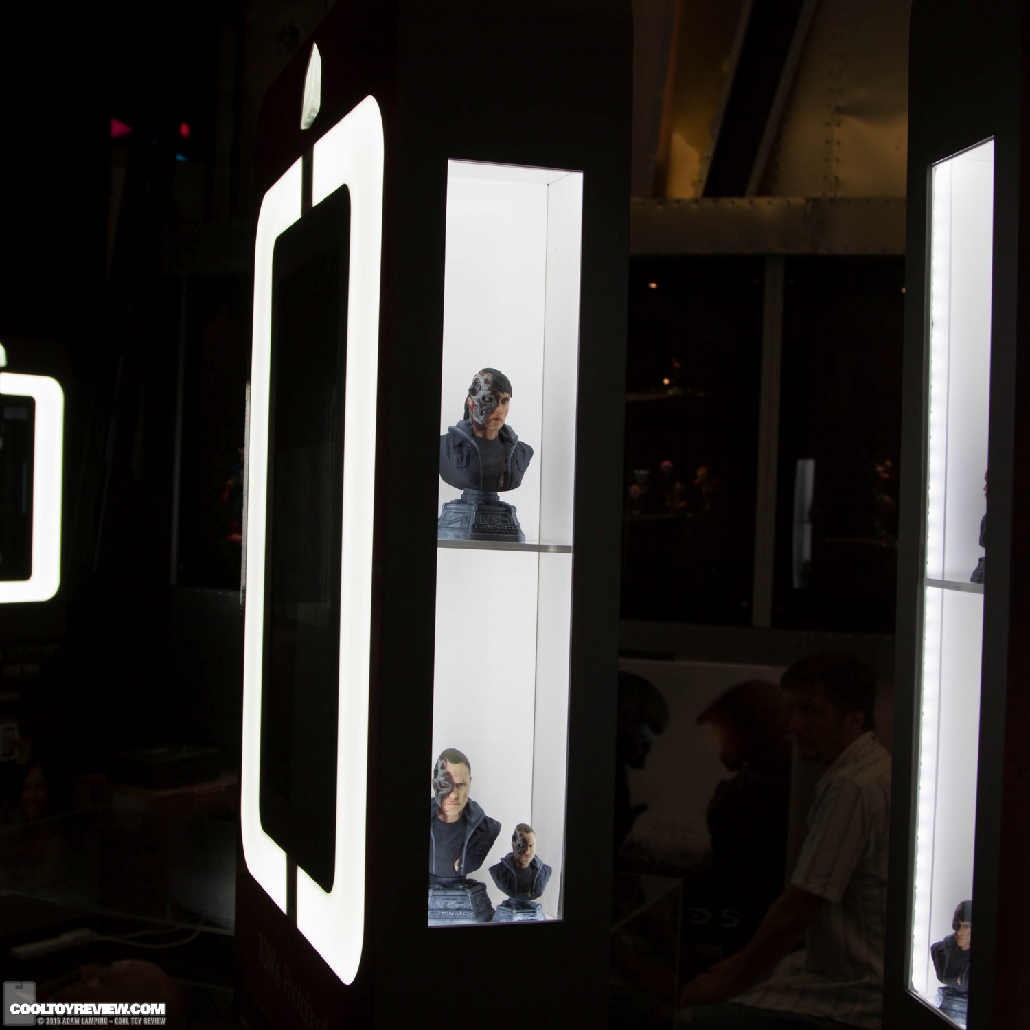 san-diego-comic-con-2015-gentle-giant-059.jpg