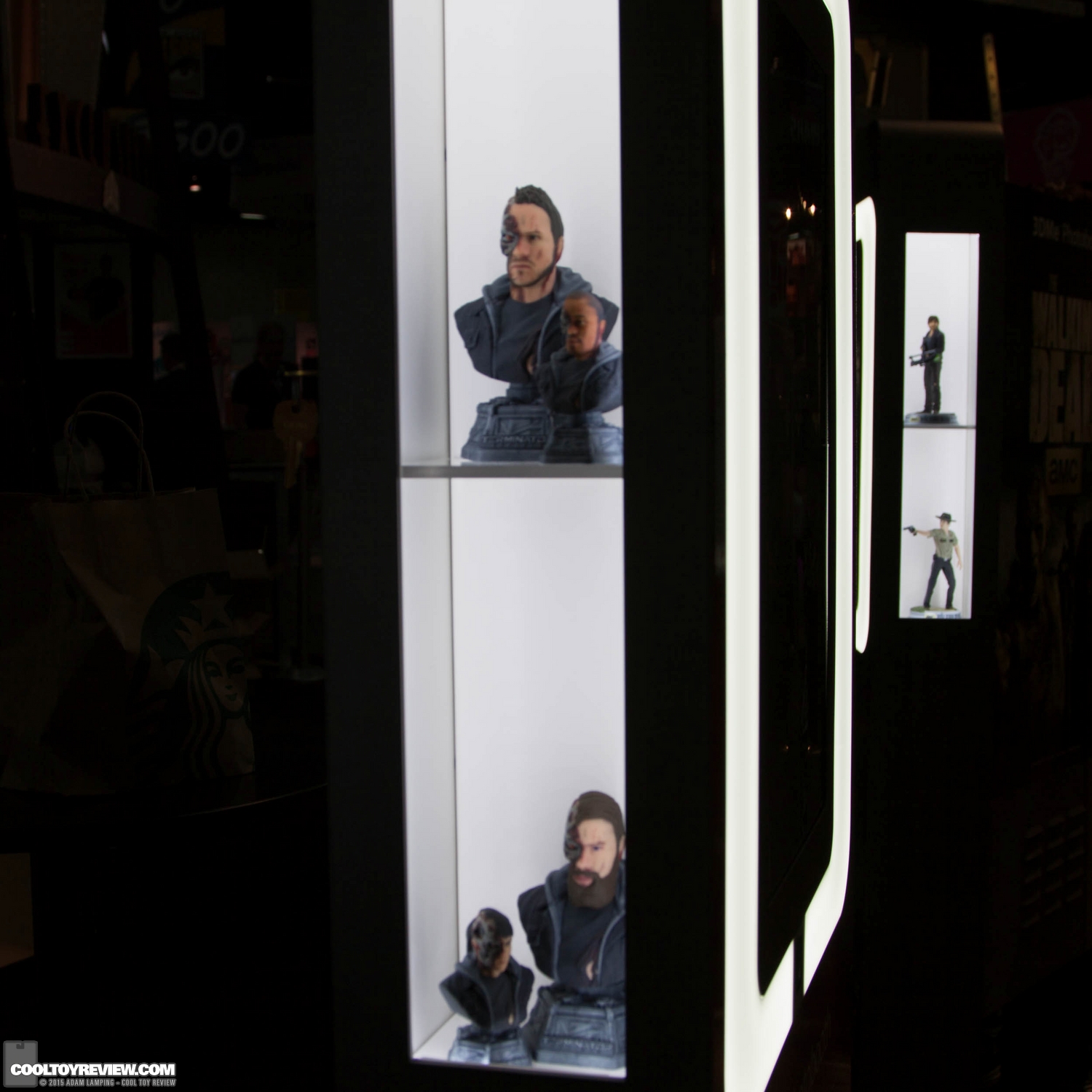 san-diego-comic-con-2015-gentle-giant-060.jpg