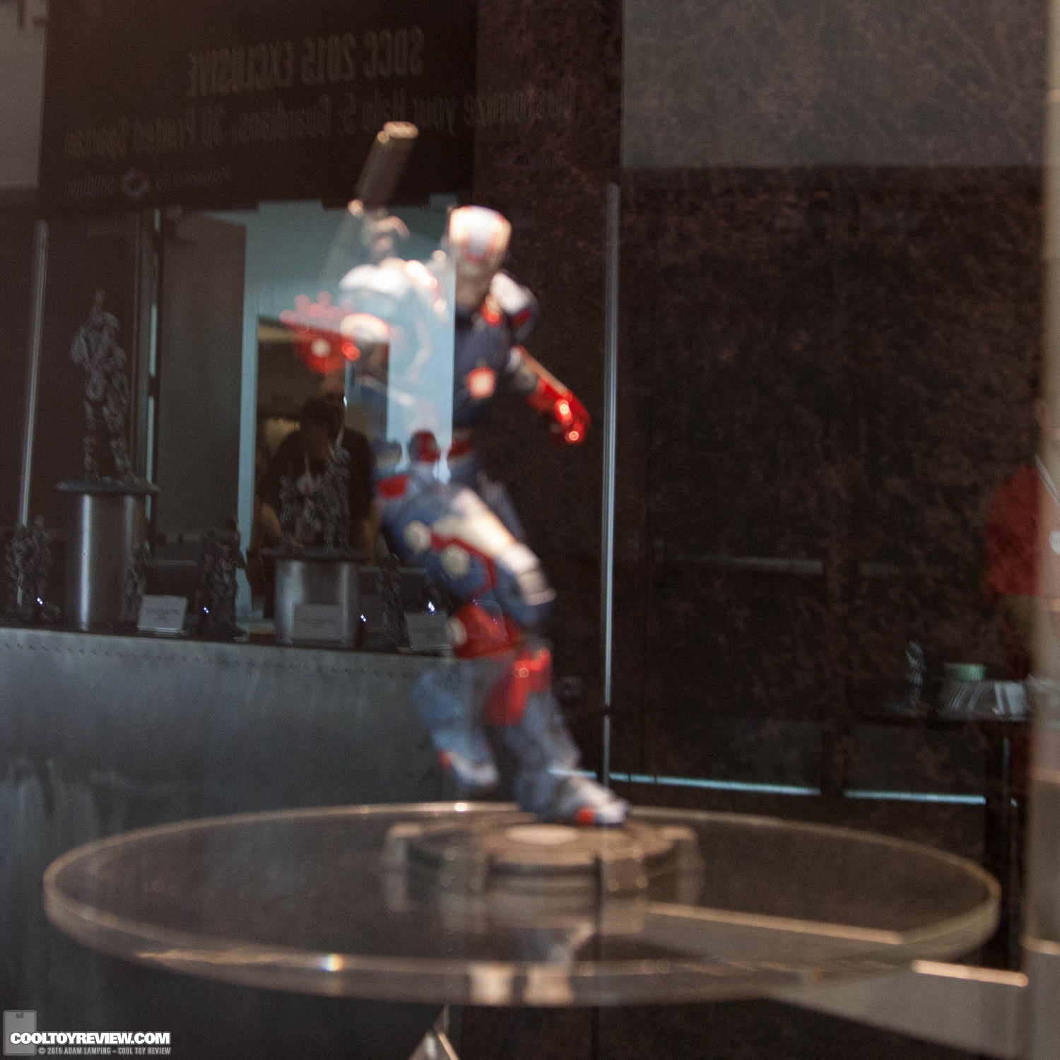 san-diego-comic-con-2015-gentle-giant-061.jpg