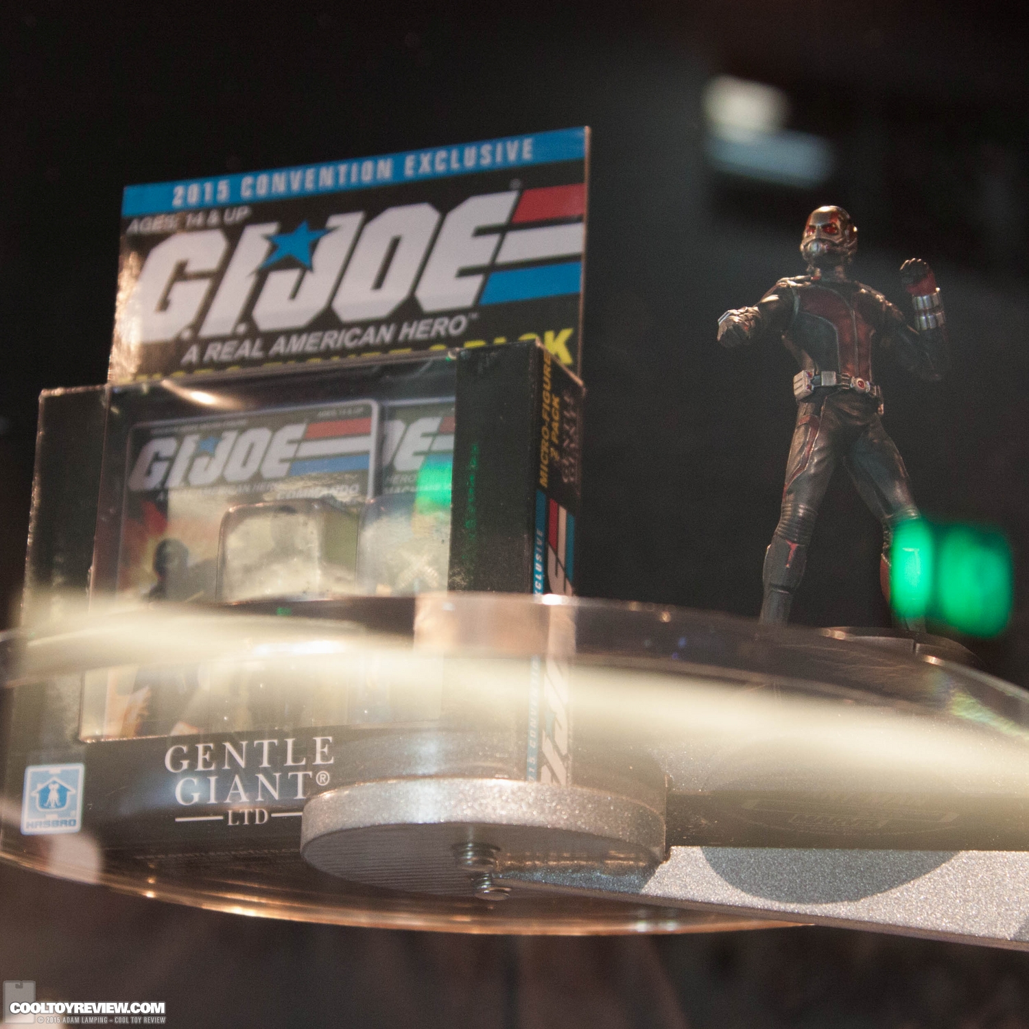 san-diego-comic-con-2015-gentle-giant-067.jpg