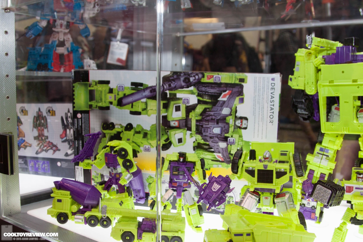 san-diego-comic-con-2015-hasbro-transformers-033.jpg