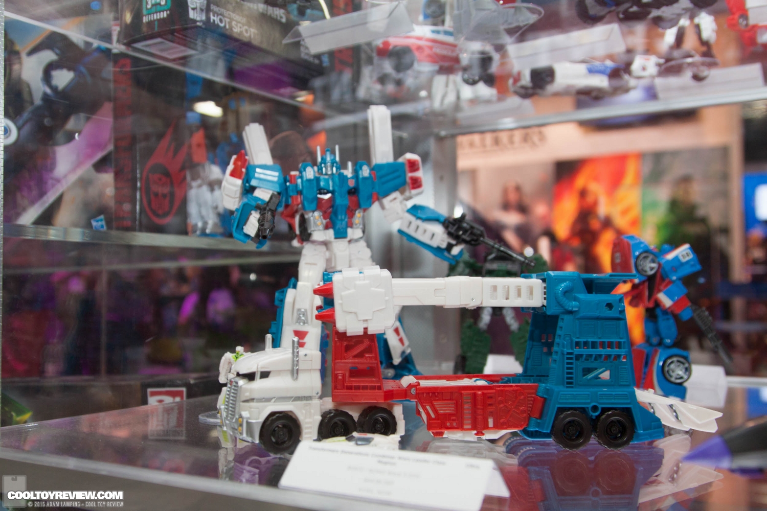 san-diego-comic-con-2015-hasbro-transformers-039.jpg