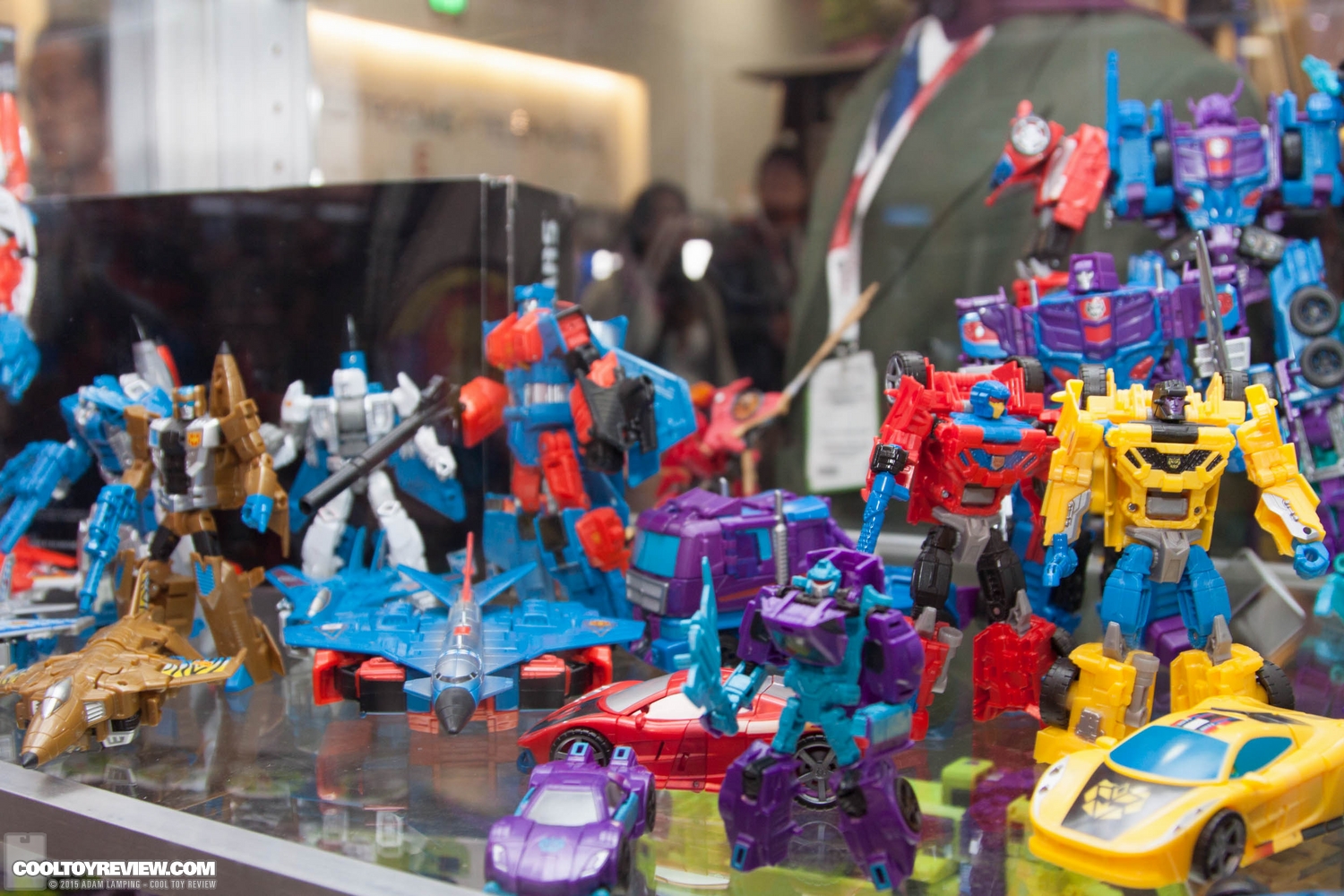 san-diego-comic-con-2015-hasbro-transformers-046.jpg