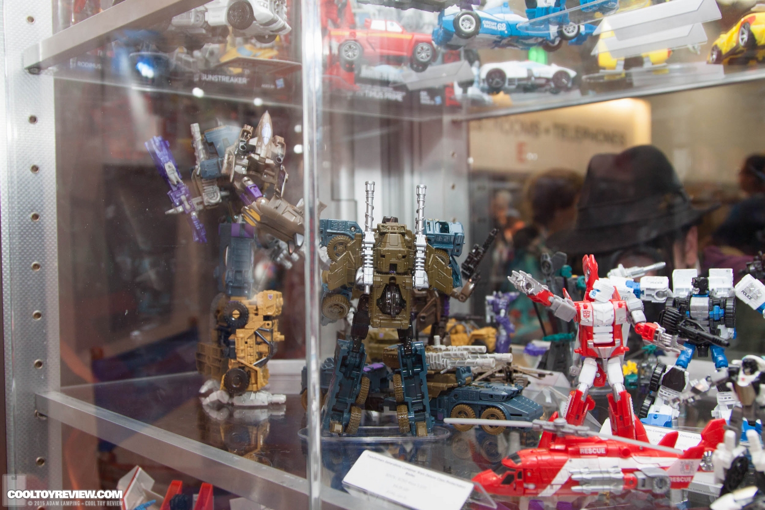 san-diego-comic-con-2015-hasbro-transformers-050.jpg