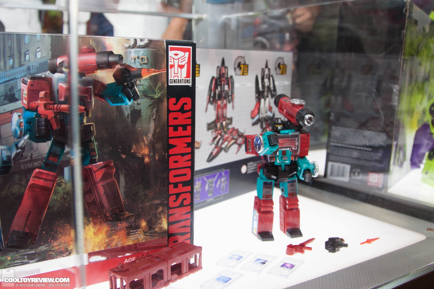 san-diego-comic-con-2015-hasbro-transformers-055.jpg
