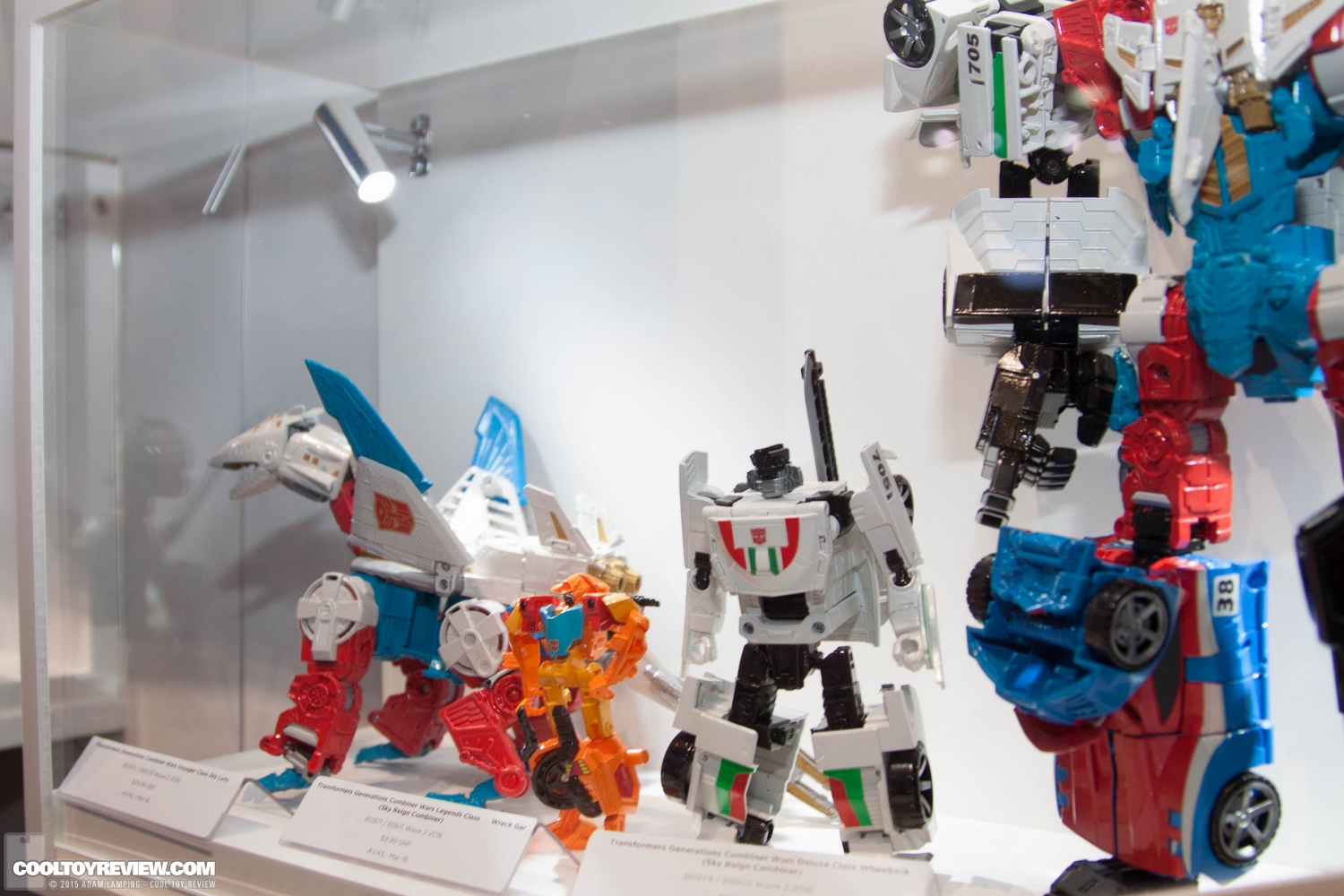 san-diego-comic-con-2015-hasbro-transformers-061.jpg