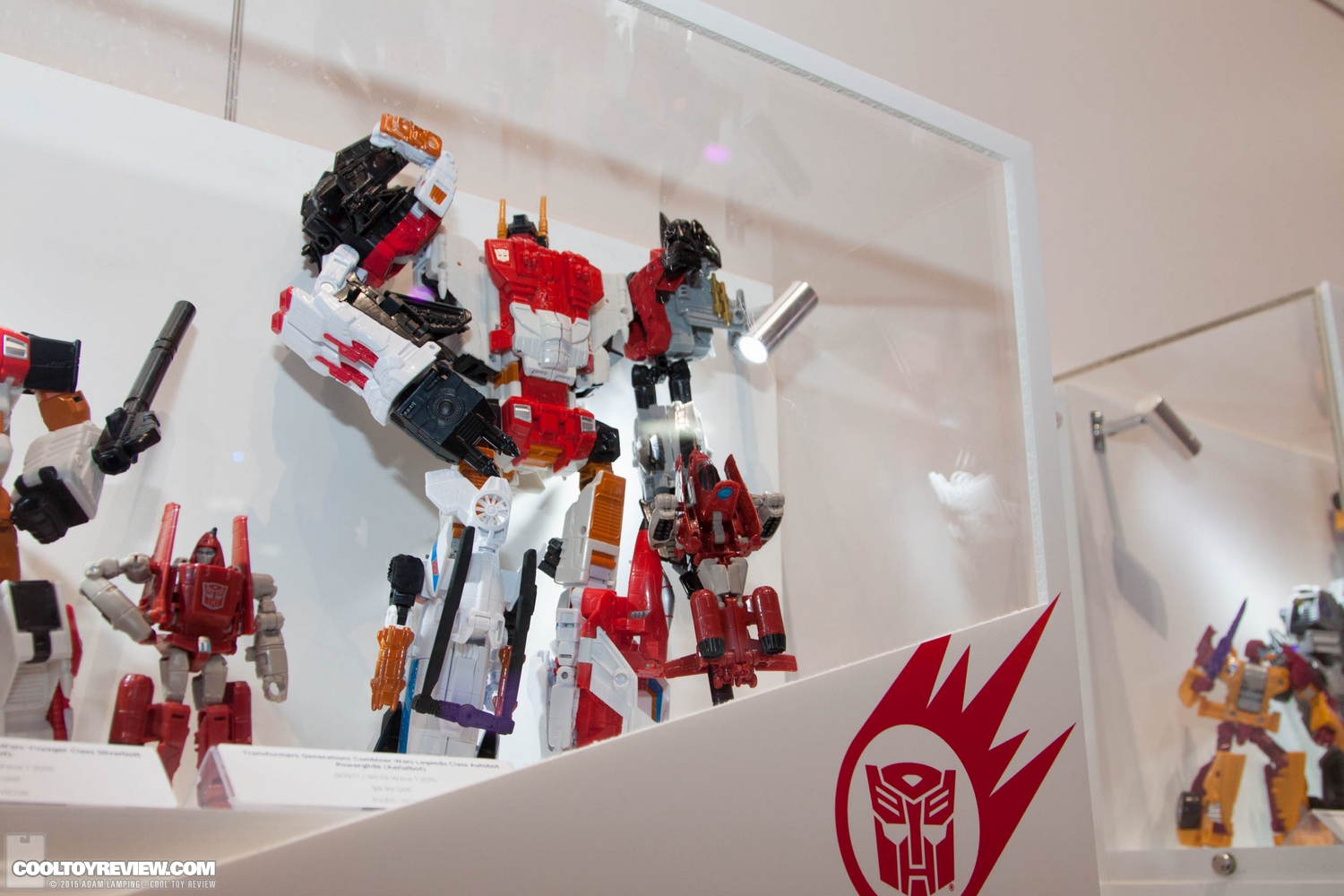 san-diego-comic-con-2015-hasbro-transformers-063.jpg