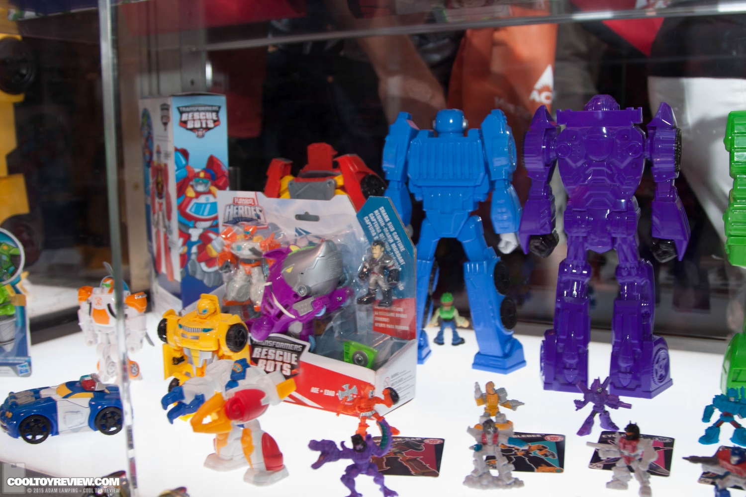 san-diego-comic-con-2015-hasbro-transformers-076.jpg
