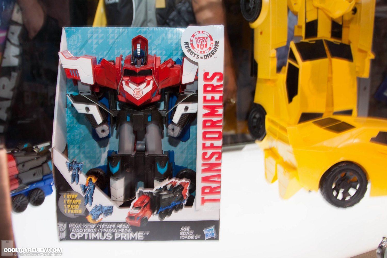 san-diego-comic-con-2015-hasbro-transformers-084.jpg