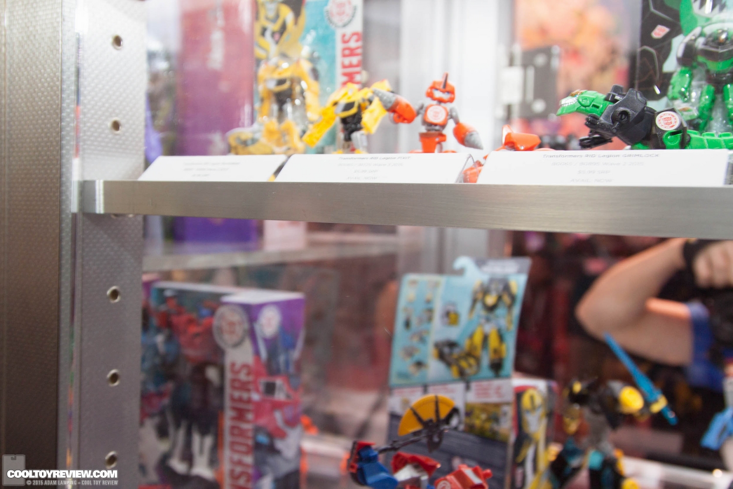 san-diego-comic-con-2015-hasbro-transformers-089.jpg