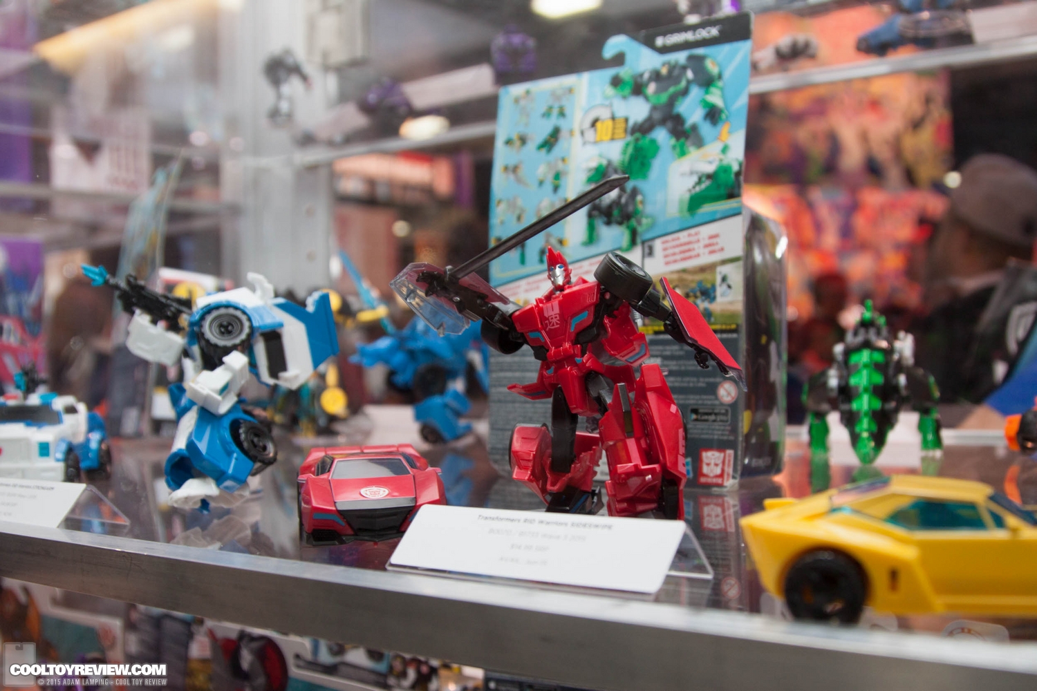 san-diego-comic-con-2015-hasbro-transformers-092.jpg