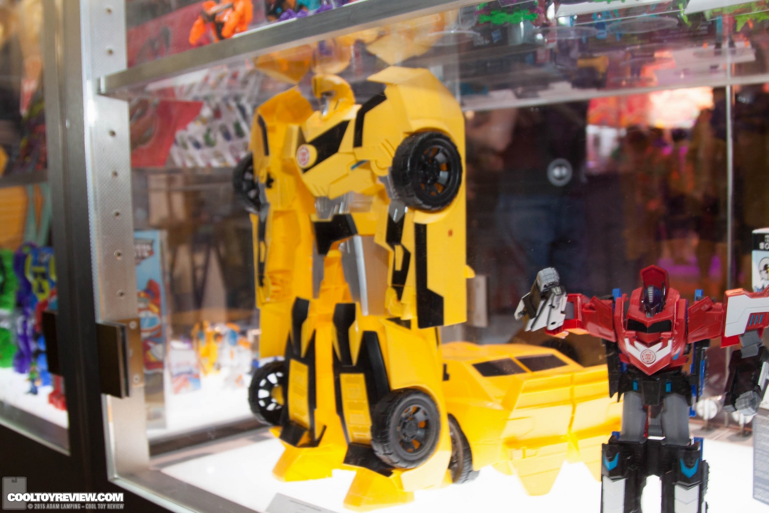 san-diego-comic-con-2015-hasbro-transformers-097.jpg