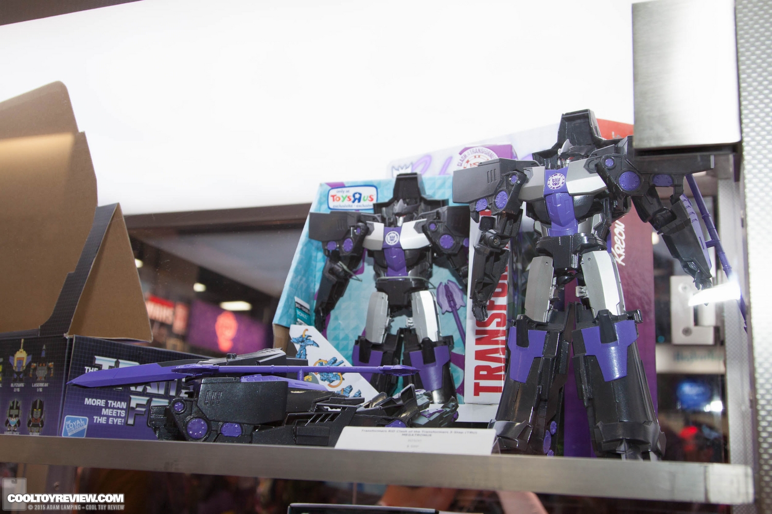 san-diego-comic-con-2015-hasbro-transformers-100.jpg
