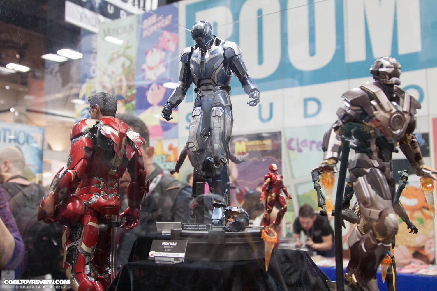 san-diego-comic-con-2015-hot-toys-015.jpg