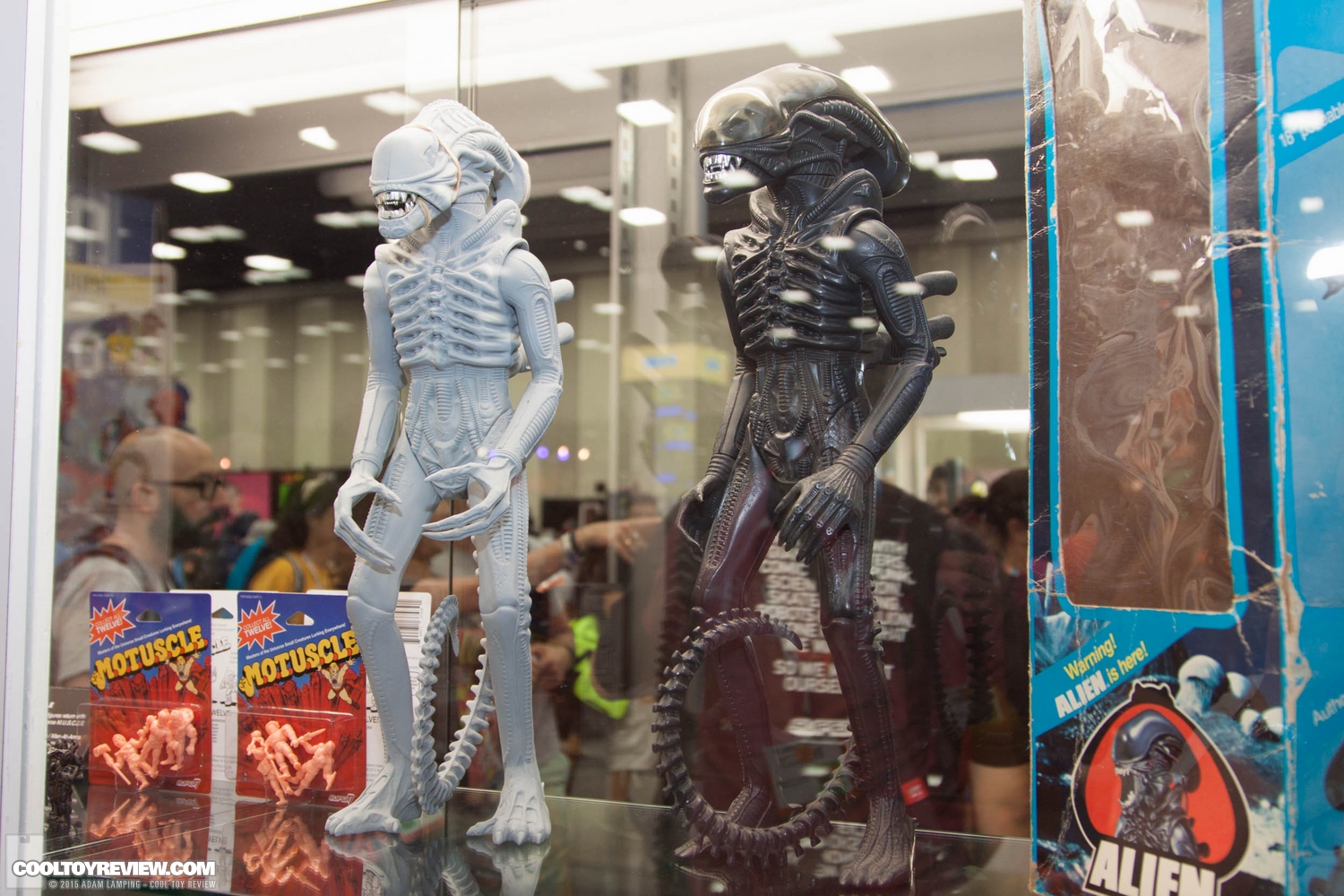 san-diego-comic-con-2015-super7-032.jpg