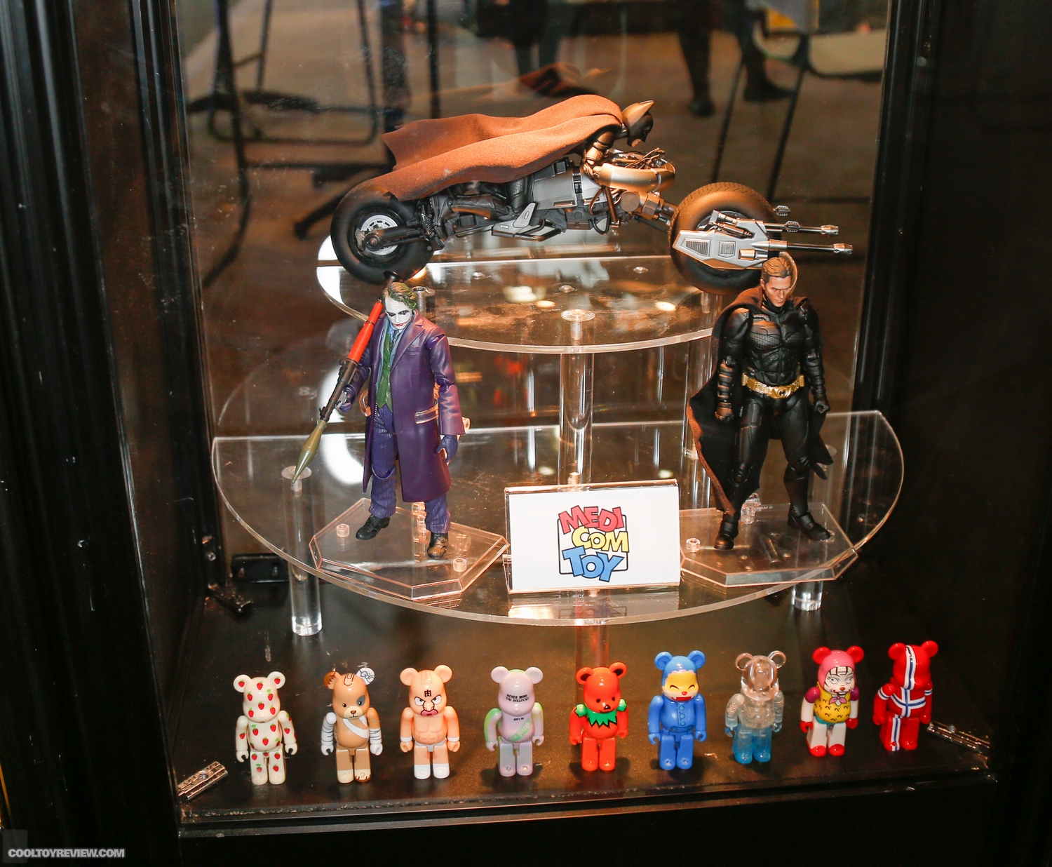 2015-International-Toy-Fair-Diamond-Distribution-005.jpg
