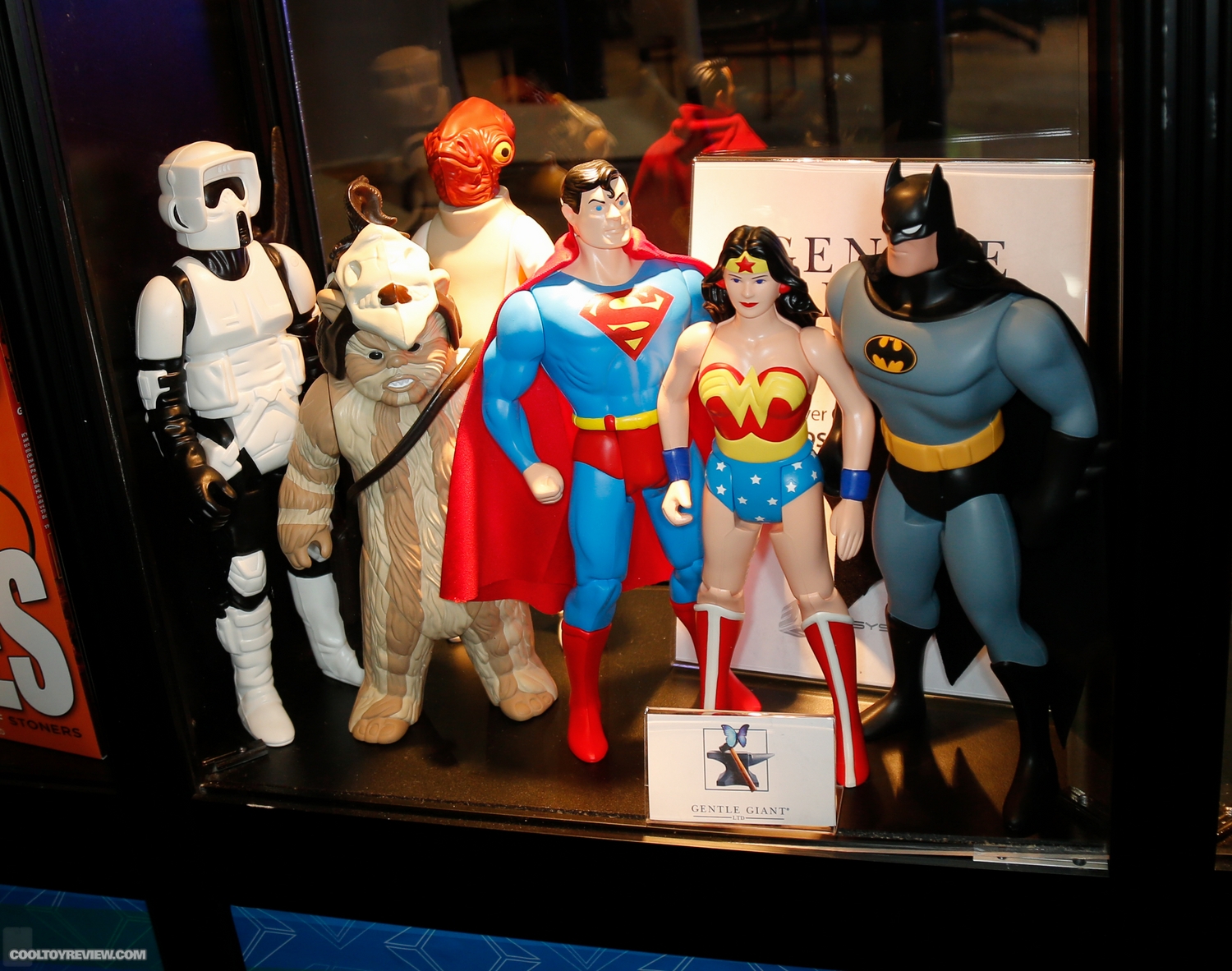 2015-International-Toy-Fair-Diamond-Distribution-072.jpg