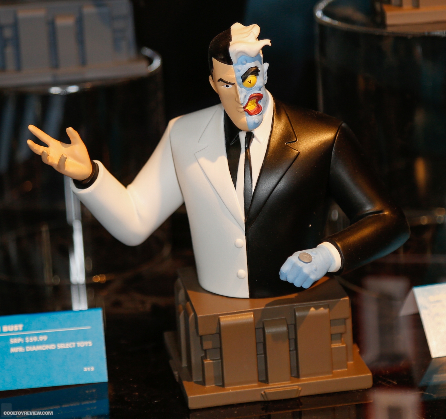 2015-International-Toy-Fair-Diamond-Select-Toys-2-132.jpg