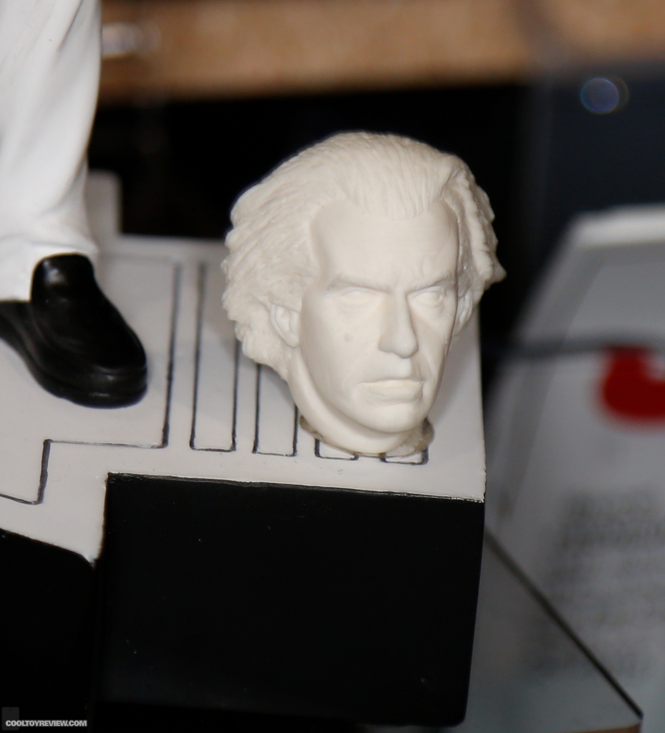 2015-International-Toy-Fair-Factory-Entertainment-024.jpg