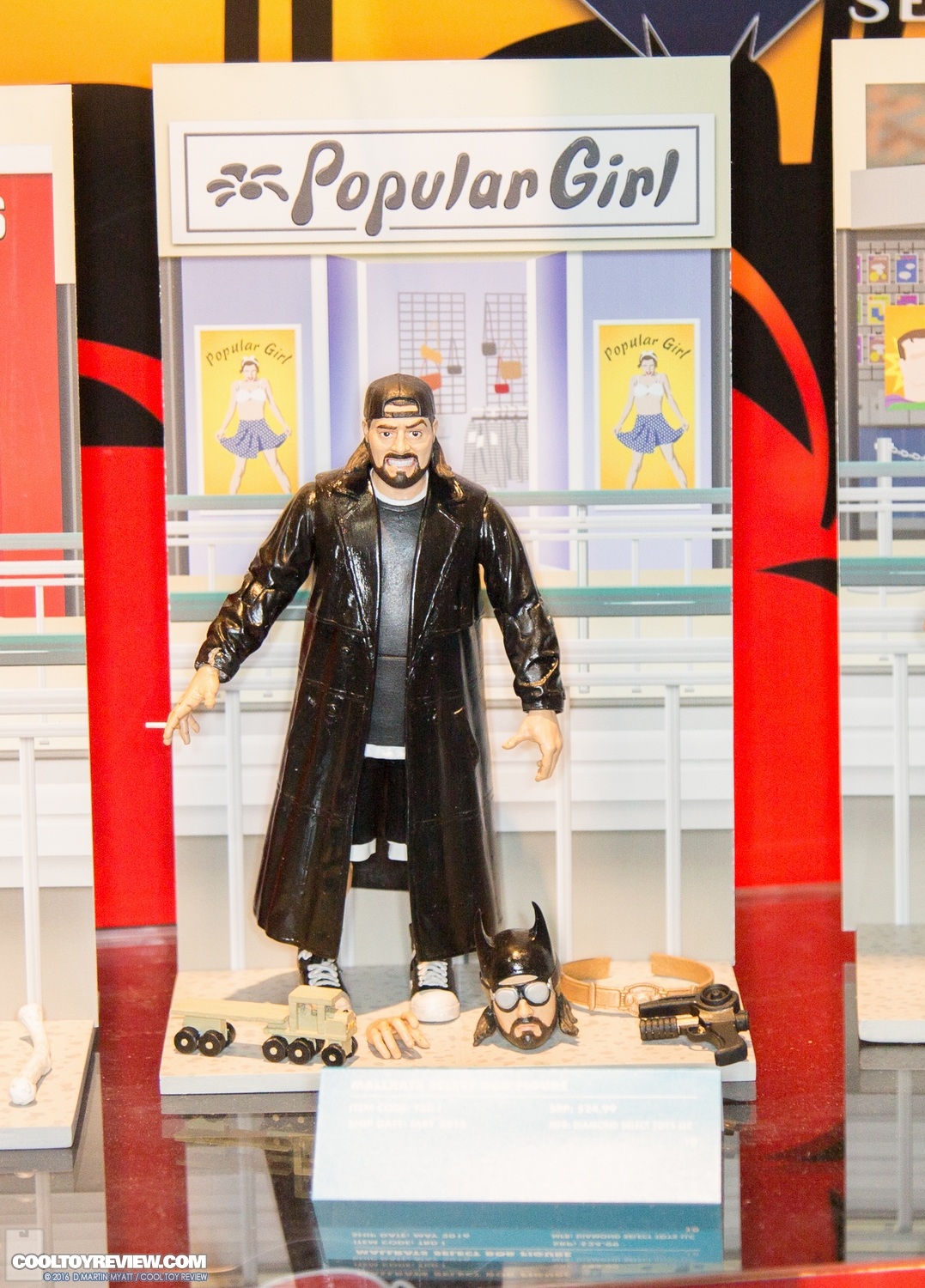 Diamond-Select-Toys-2016-International-Toy-Fair-096.jpg