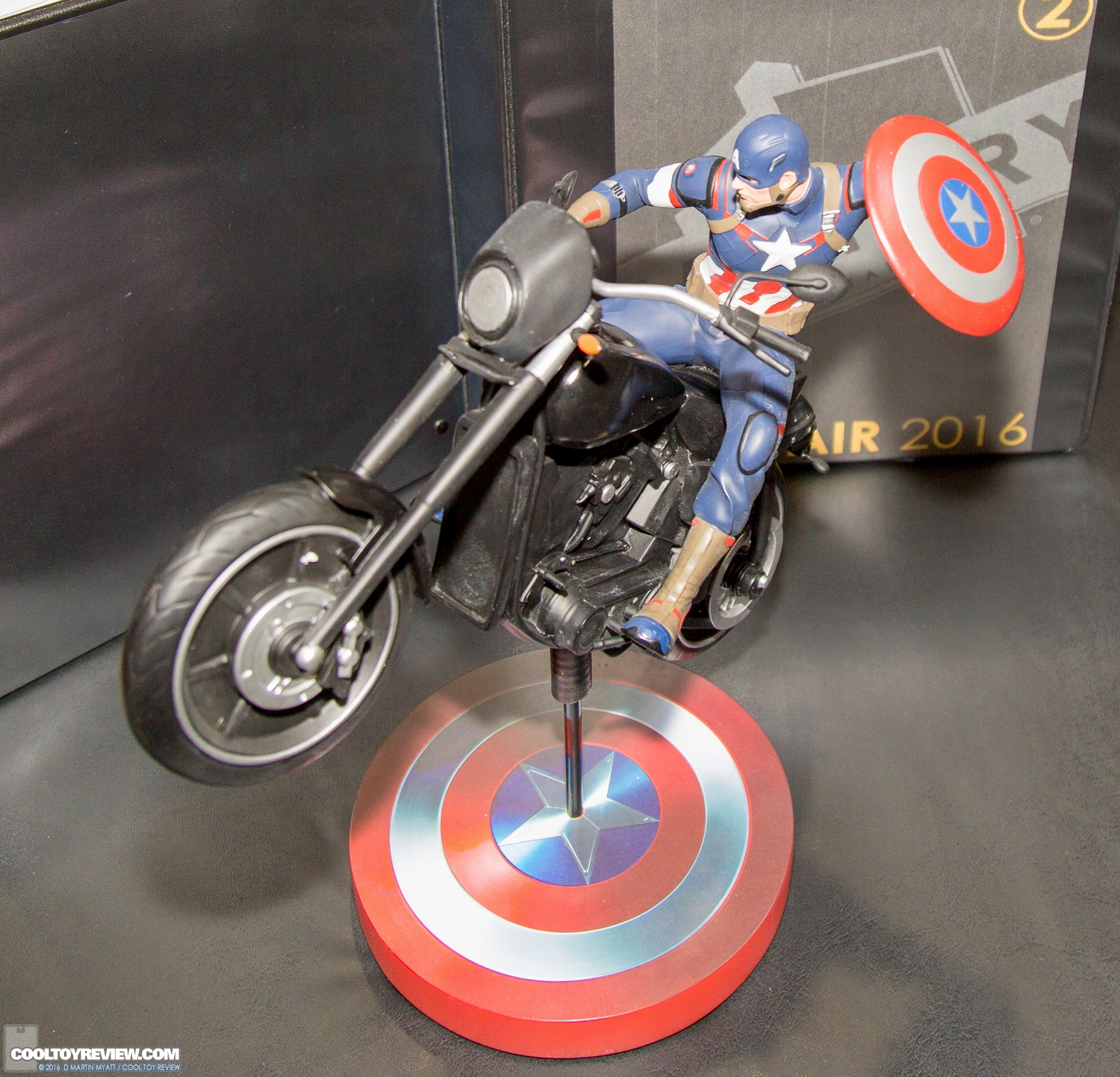 Factory-Entertainment-2016-International-Toy-Fair-033.jpg