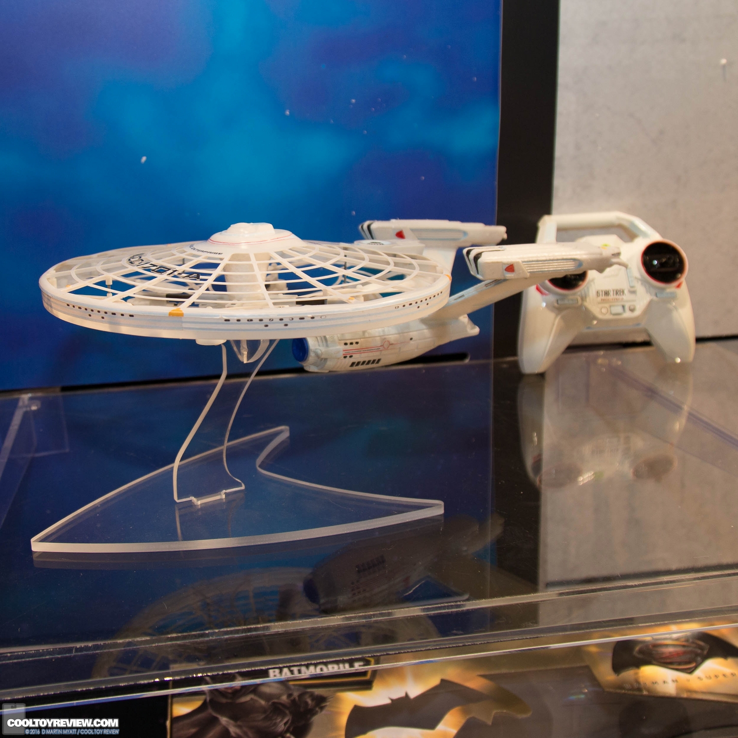 spin-master-2016-International-Toy-Fair-009.jpg