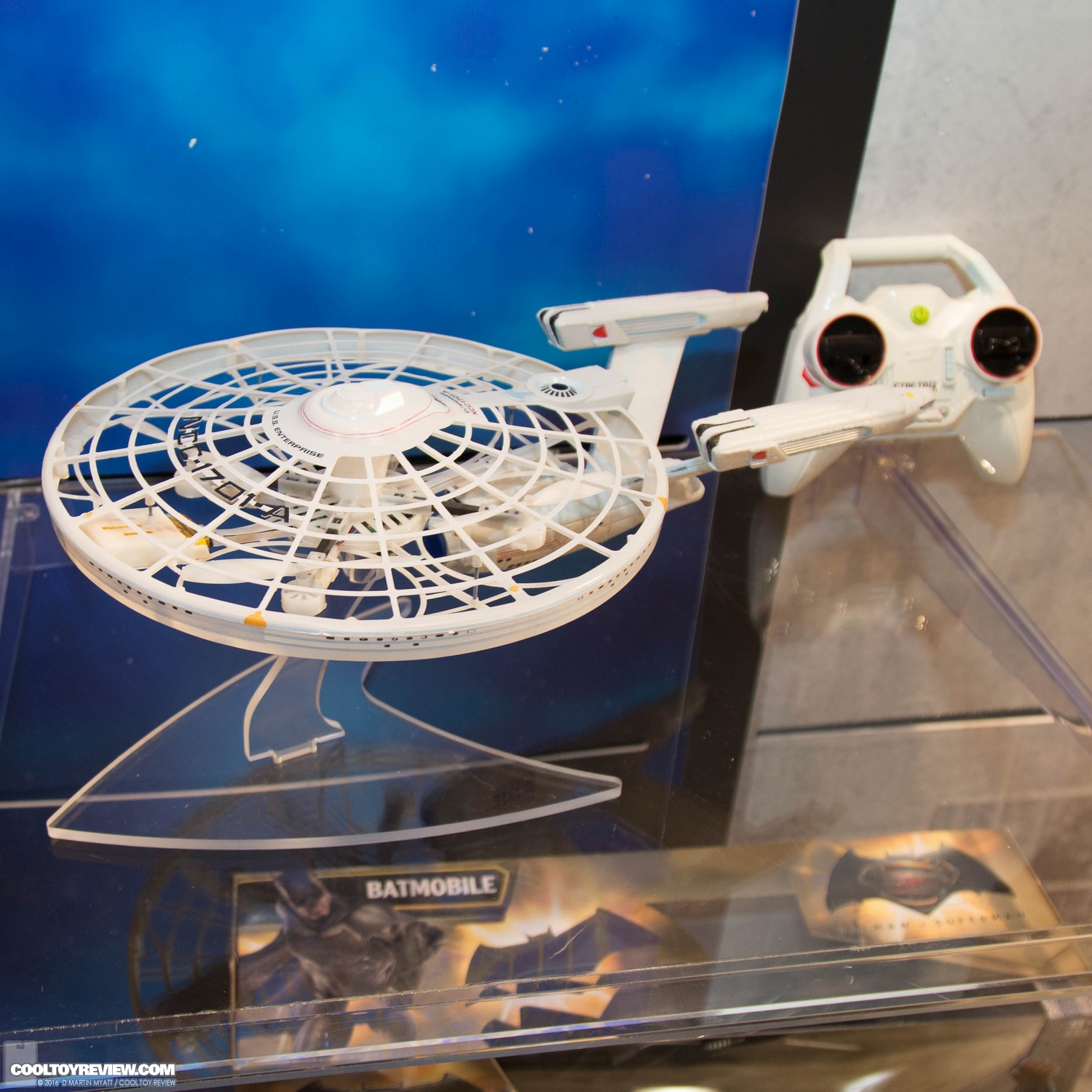 spin-master-2016-International-Toy-Fair-010.jpg