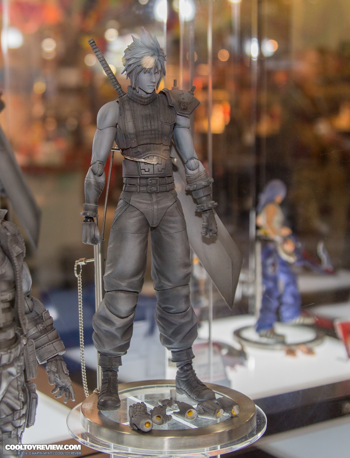 Square-Enix-2016-International-Toy-Fair-010.jpg