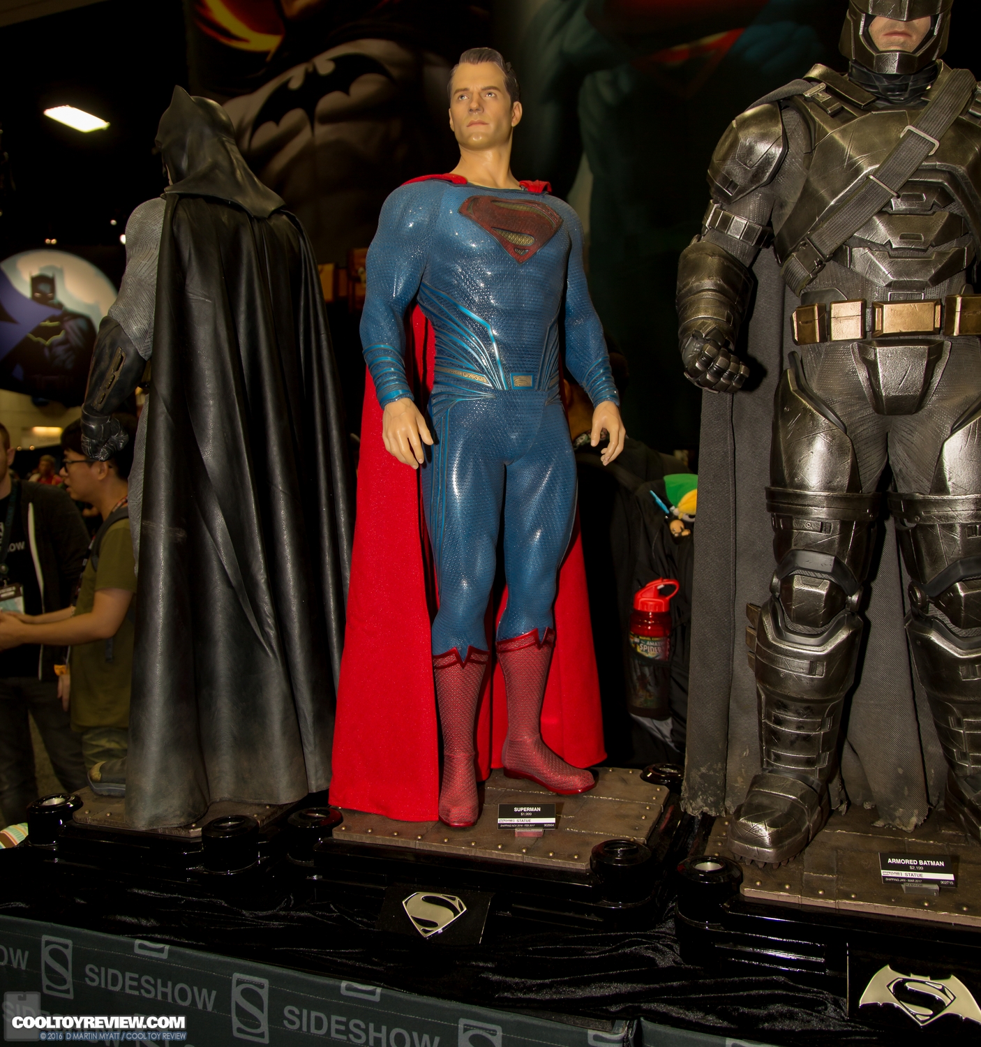 2016-SDCC-Sideshow-Collectibles-018.jpg