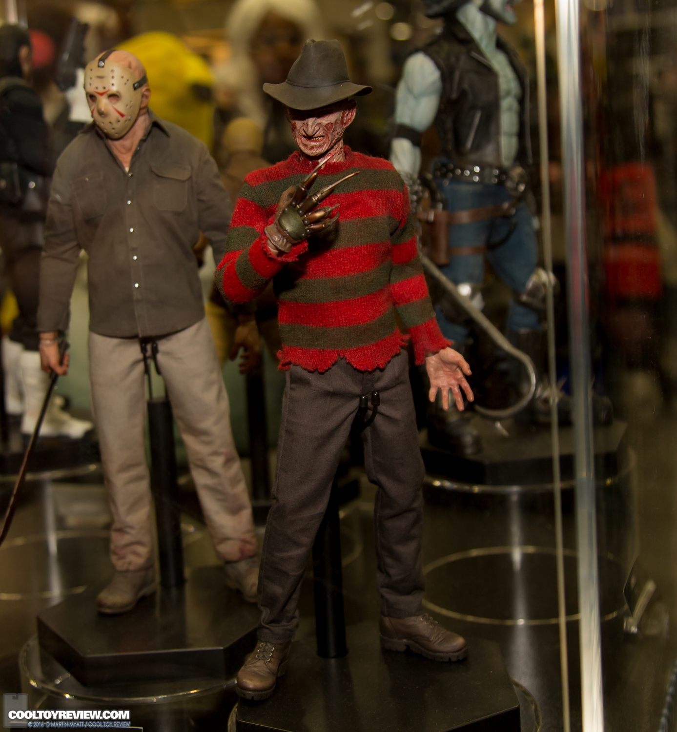 2016-SDCC-Sideshow-Collectibles-034.jpg