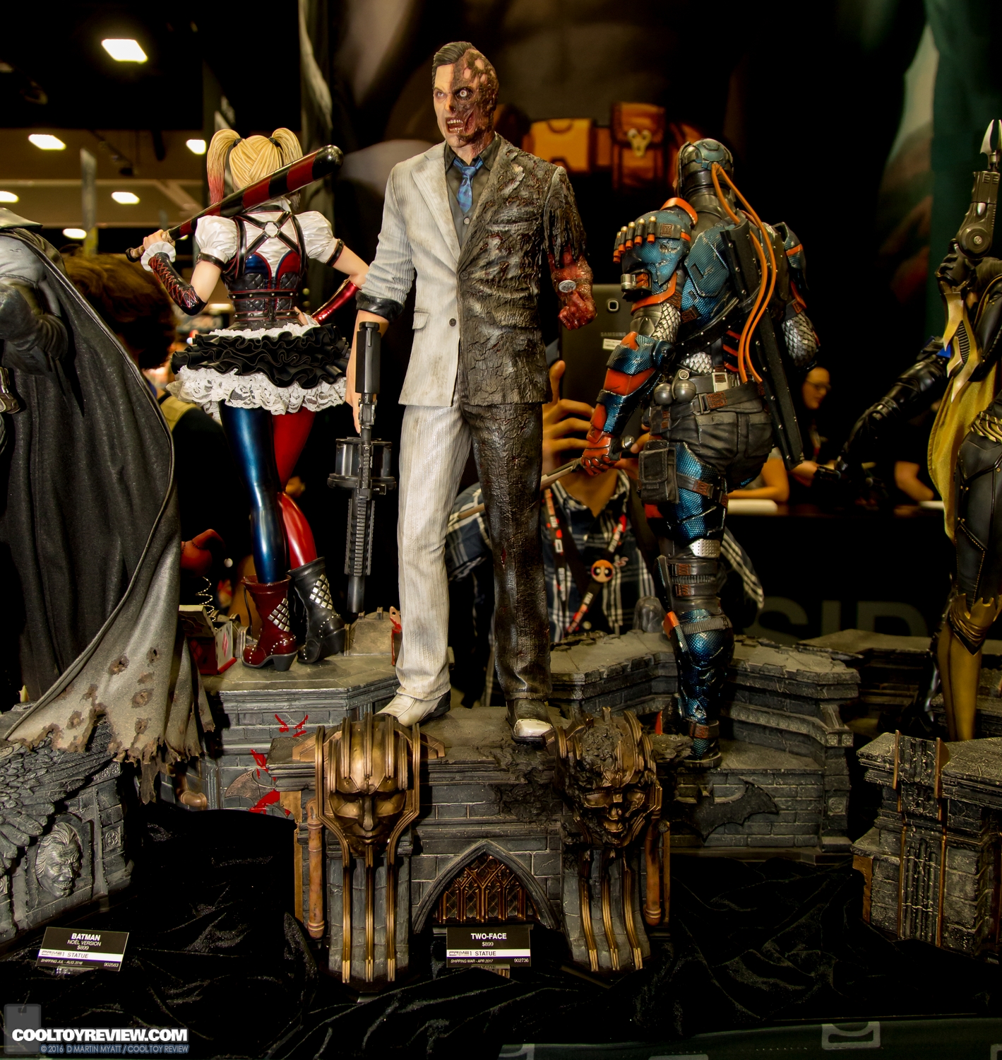 2016-SDCC-Sideshow-Collectibles-049.jpg