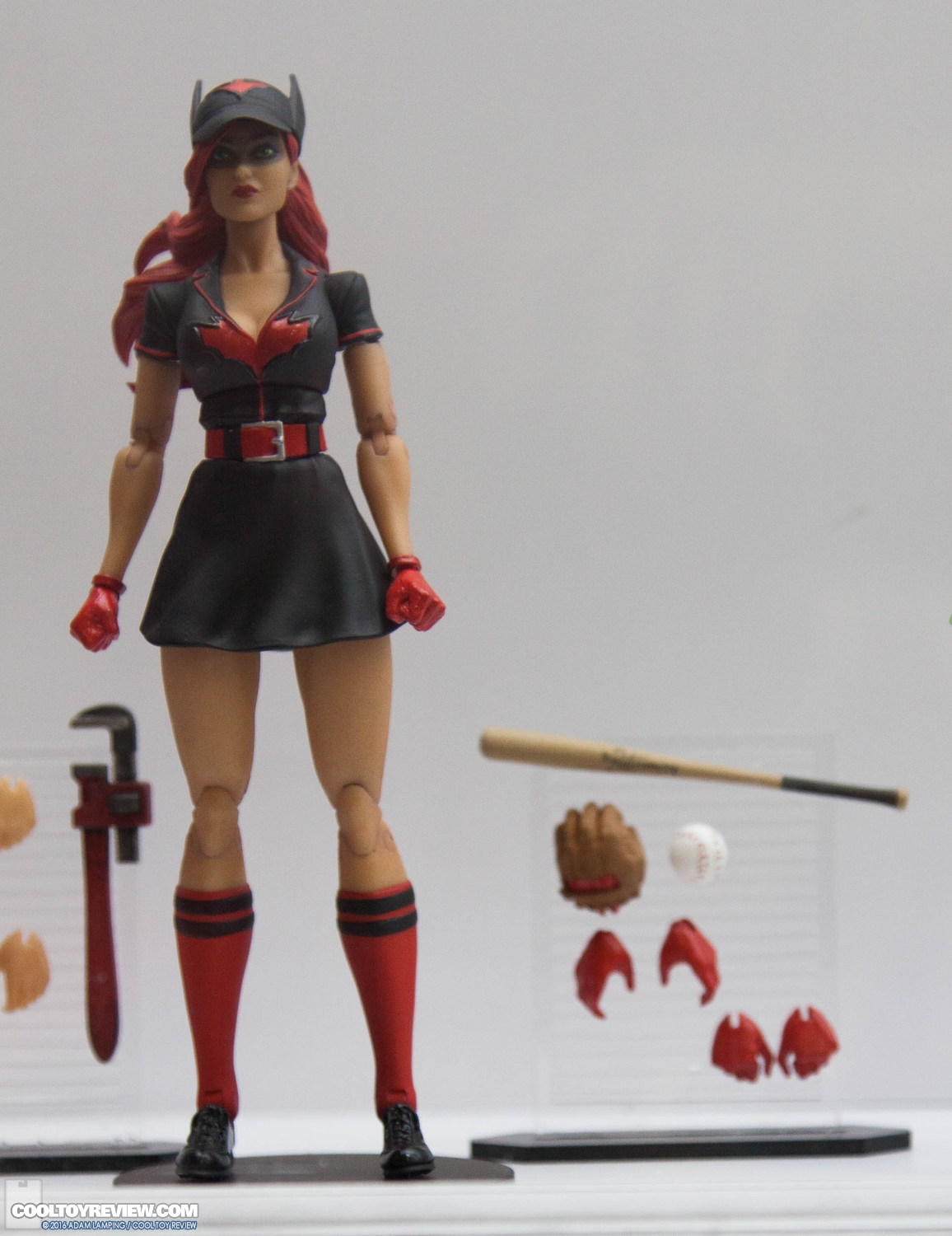 san-diego-comic-con-dc-collectibles-booth-004.jpg