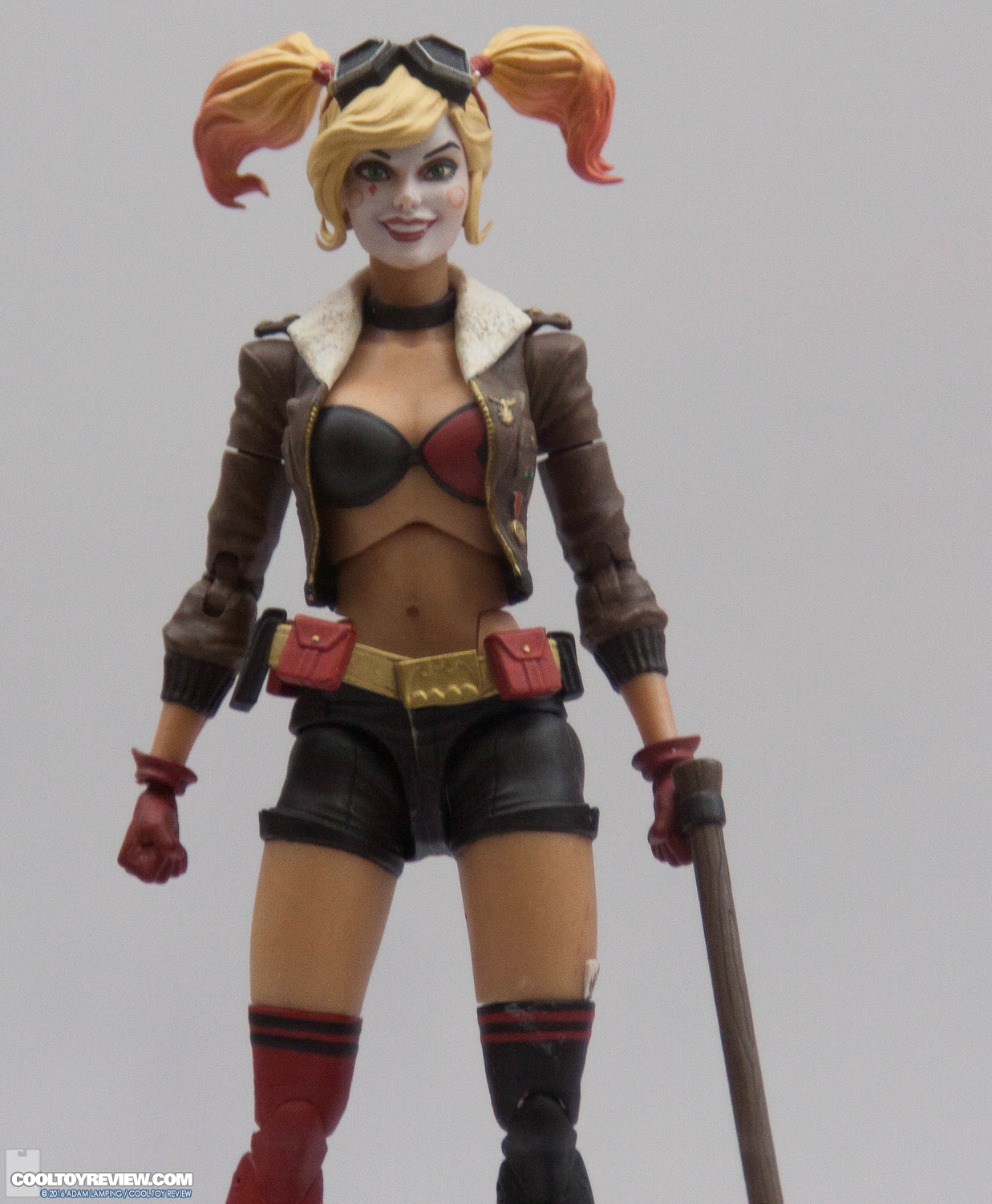 san-diego-comic-con-dc-collectibles-booth-009.jpg