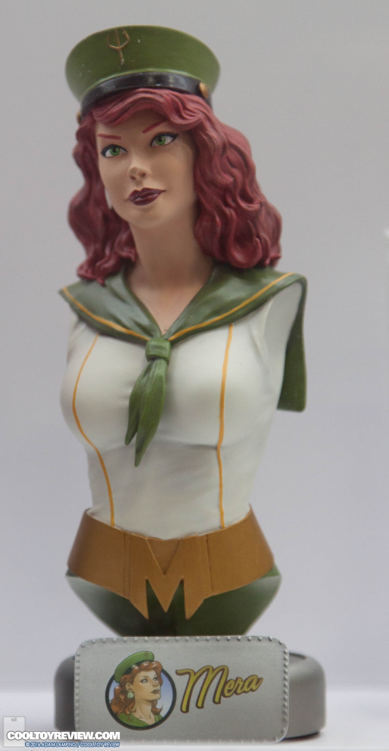 san-diego-comic-con-dc-collectibles-booth-013.jpg