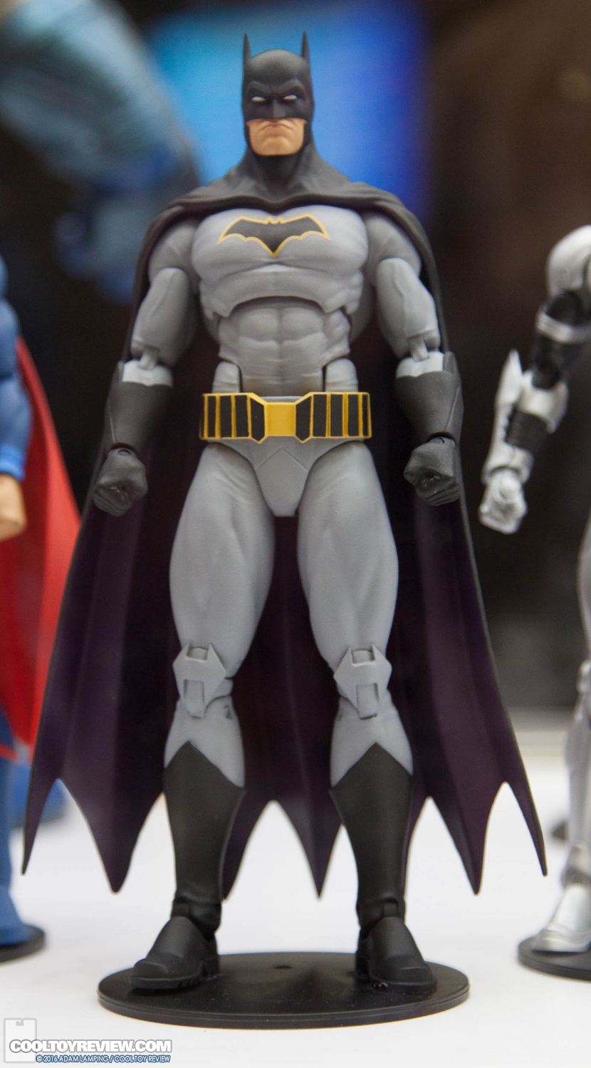 san-diego-comic-con-dc-collectibles-booth-043.jpg