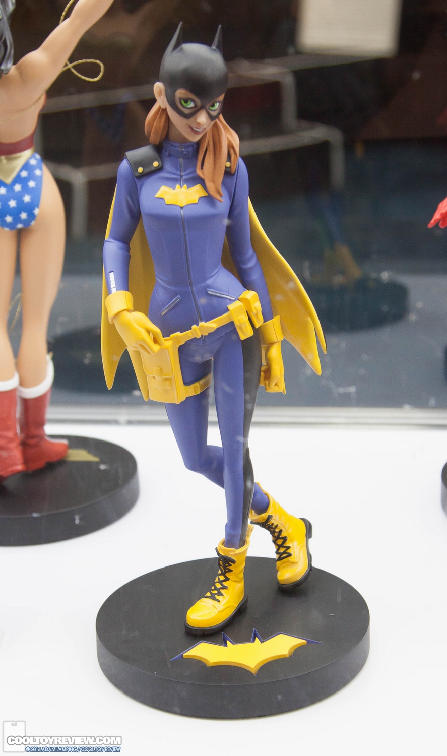 san-diego-comic-con-dc-collectibles-booth-081.jpg