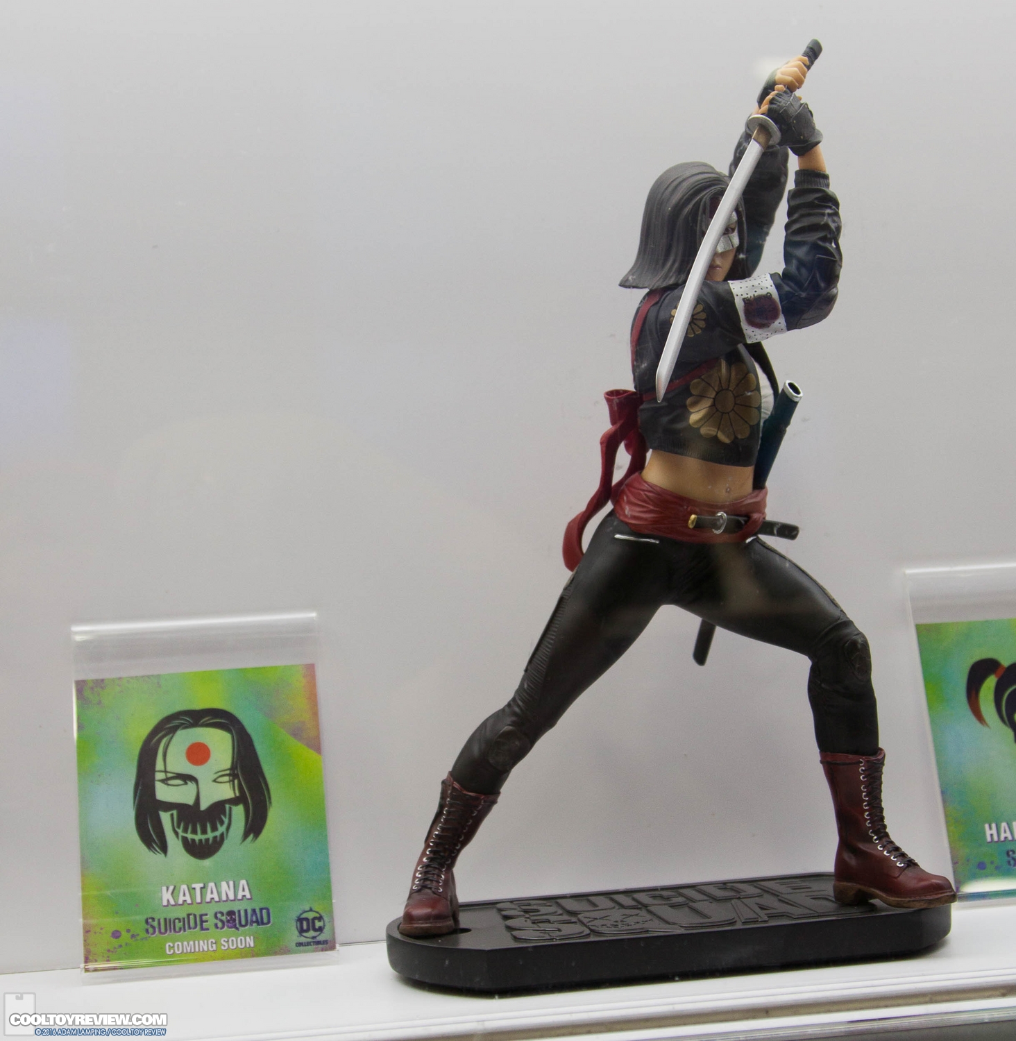 san-diego-comic-con-dc-collectibles-booth-124.jpg